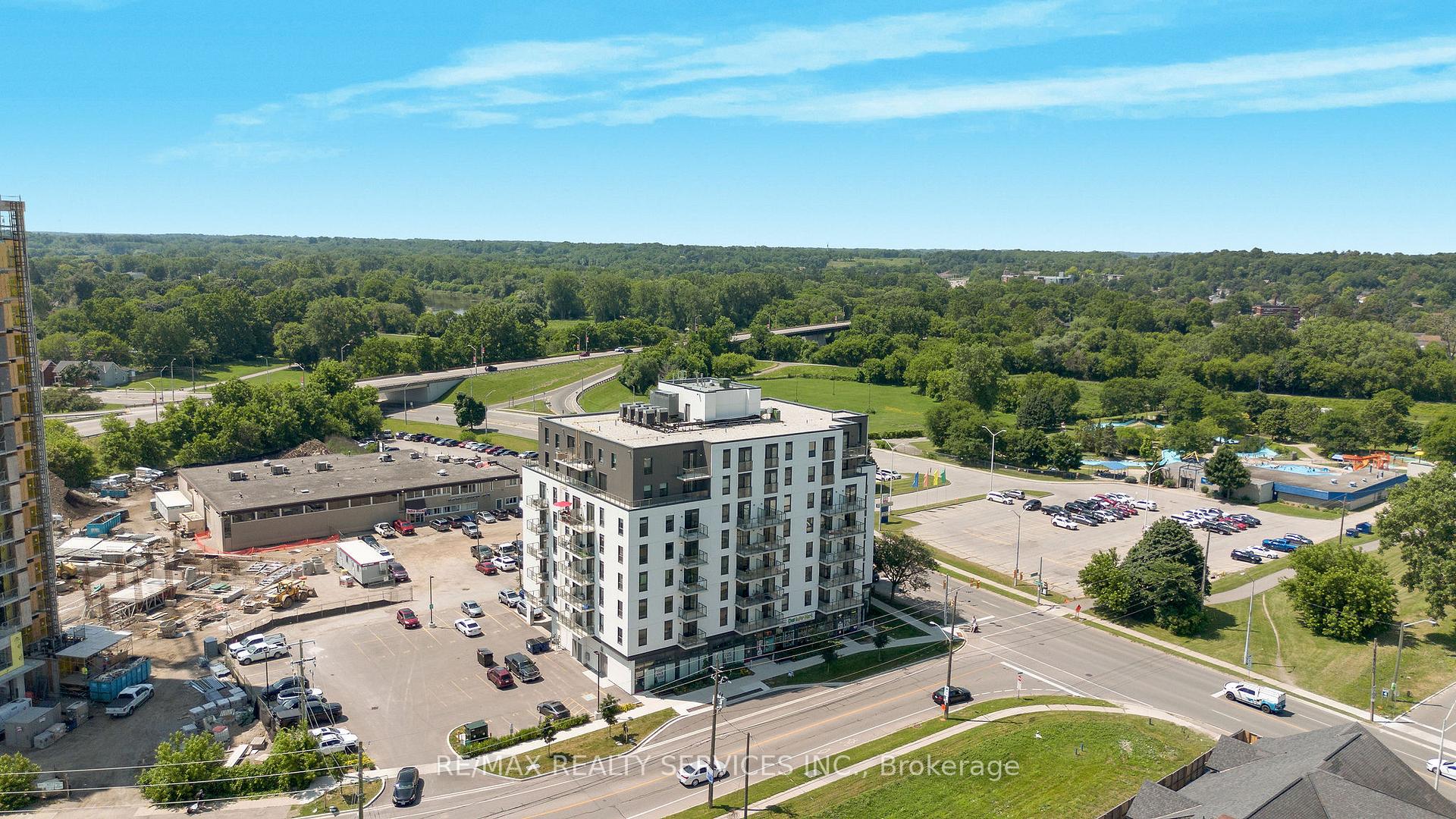Photo of Unit 811, 7 Erie Avenue