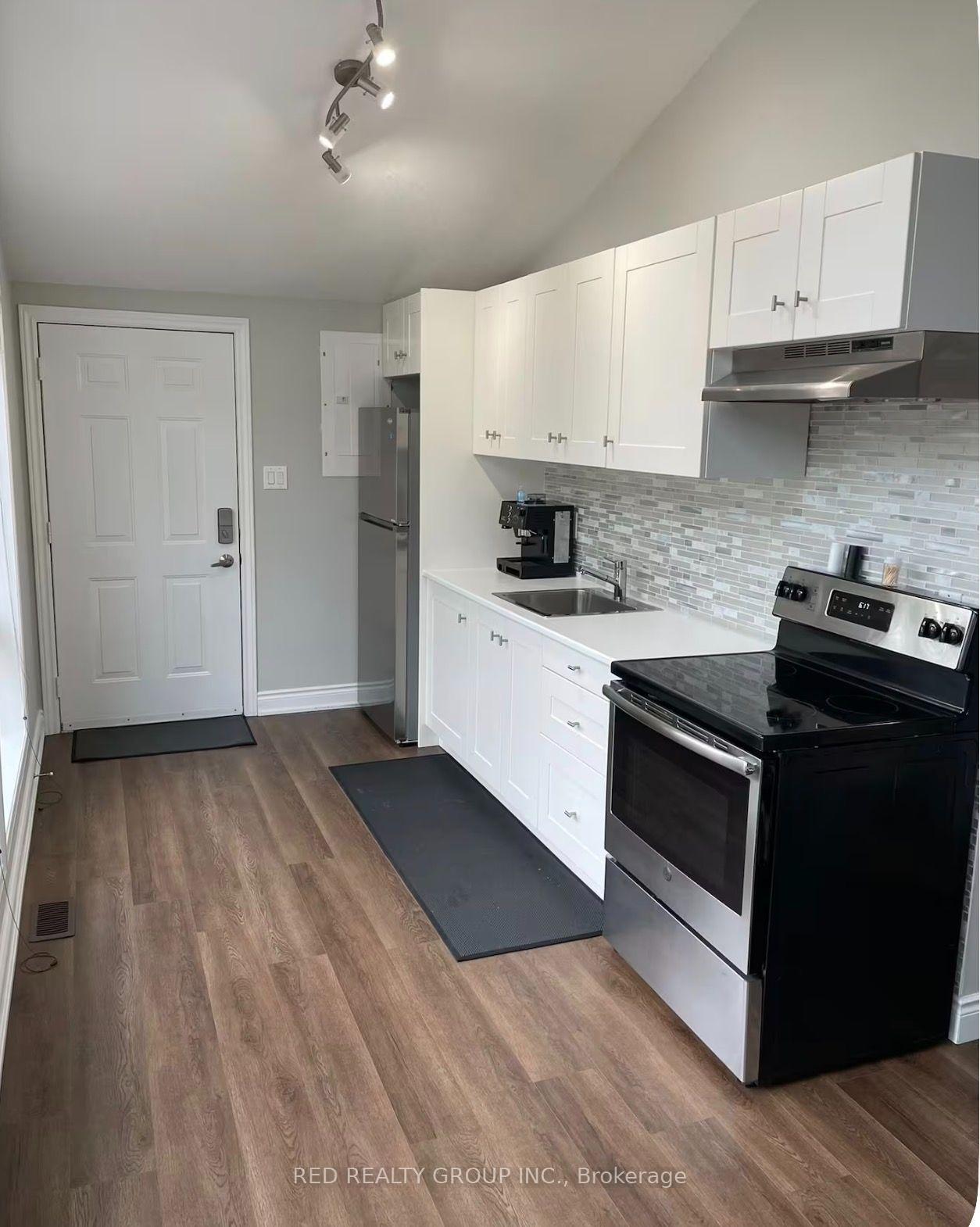 Photo 3 of 11 13th Street S, Wasaga Beach — HOMEH
