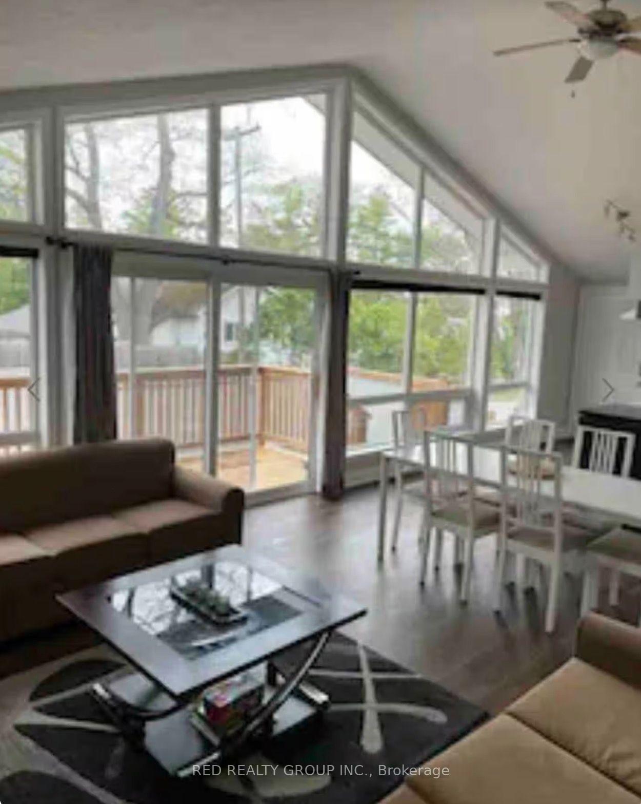 Photo 4 of 11 13th Street S, Wasaga Beach — HOMEH