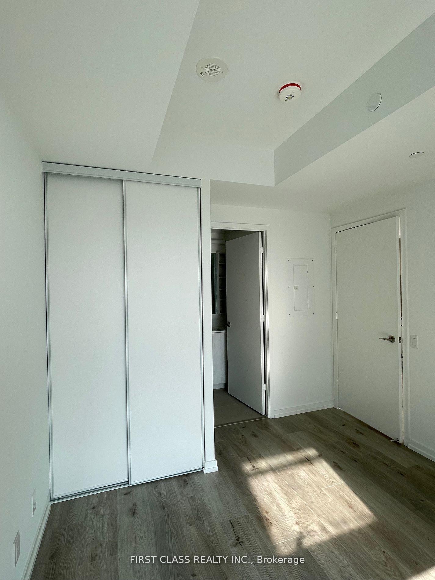 Photo 8 of Unit 4505, 7890 Jane Street, Vaughan, Vaughan Corporate Centre — HOMEH