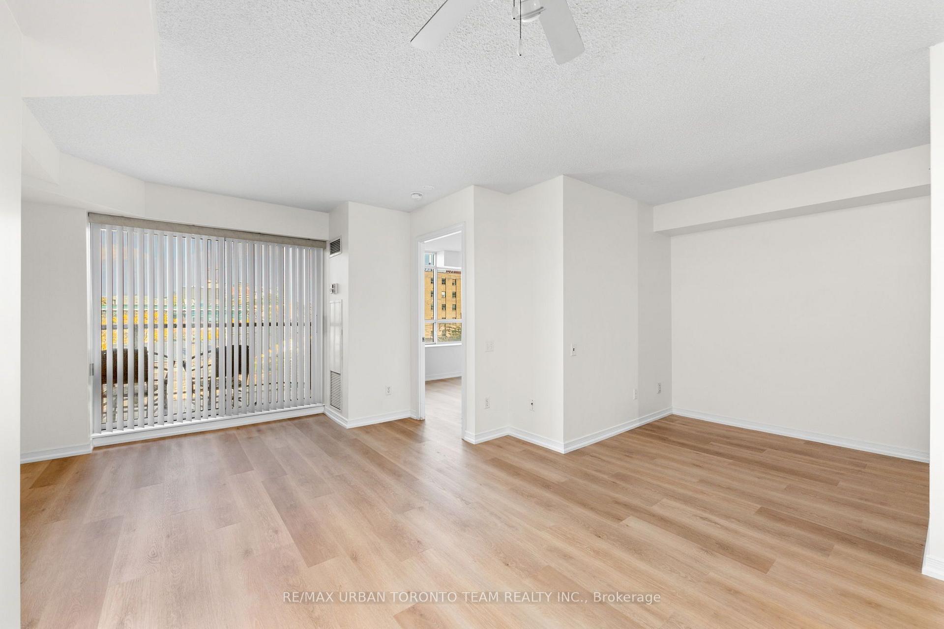 Photo 14 of Unit #505, 140 Bathurst Street, Toronto, Niagara — HOMEH