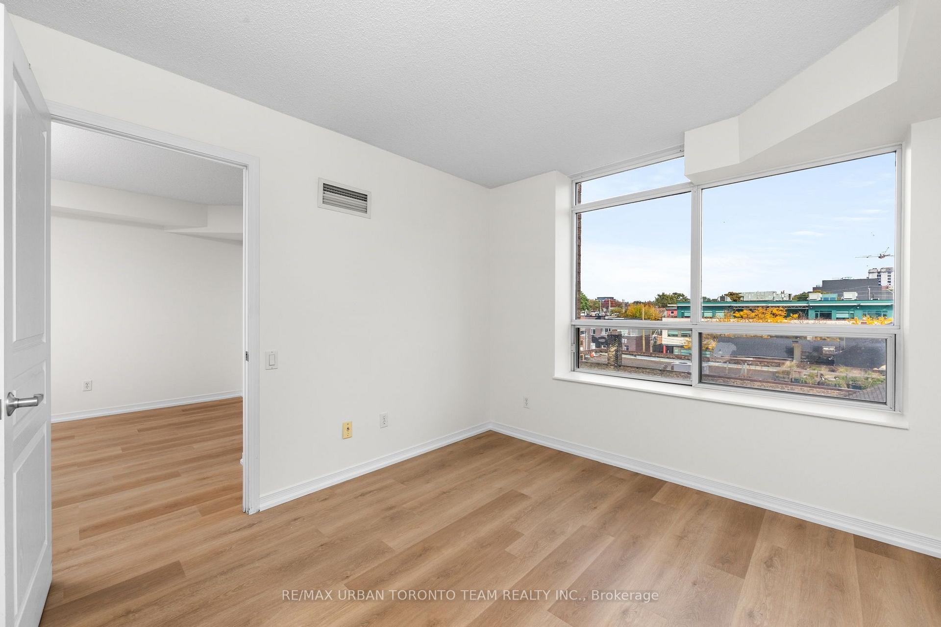 Photo 19 of Unit #505, 140 Bathurst Street, Toronto, Niagara — HOMEH