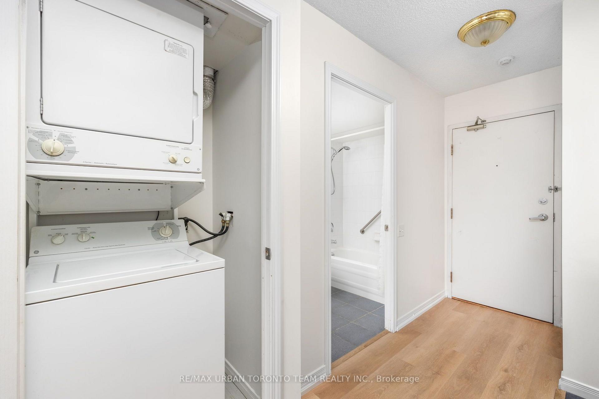 Photo 22 of Unit #505, 140 Bathurst Street, Toronto, Niagara — HOMEH