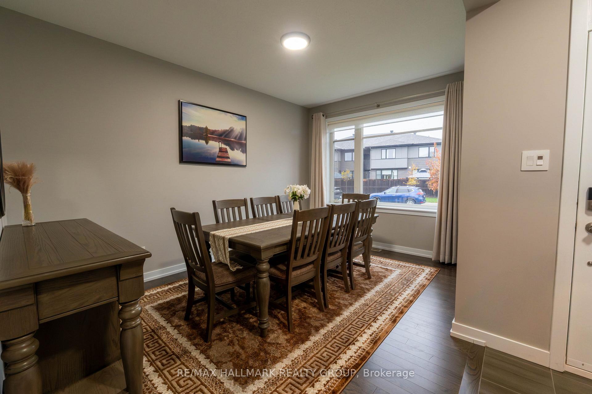 Photo 6 of 305 Oxer Place S, Ottawa, Kanata - Emerald Meadows/Trailwest — HOMEH