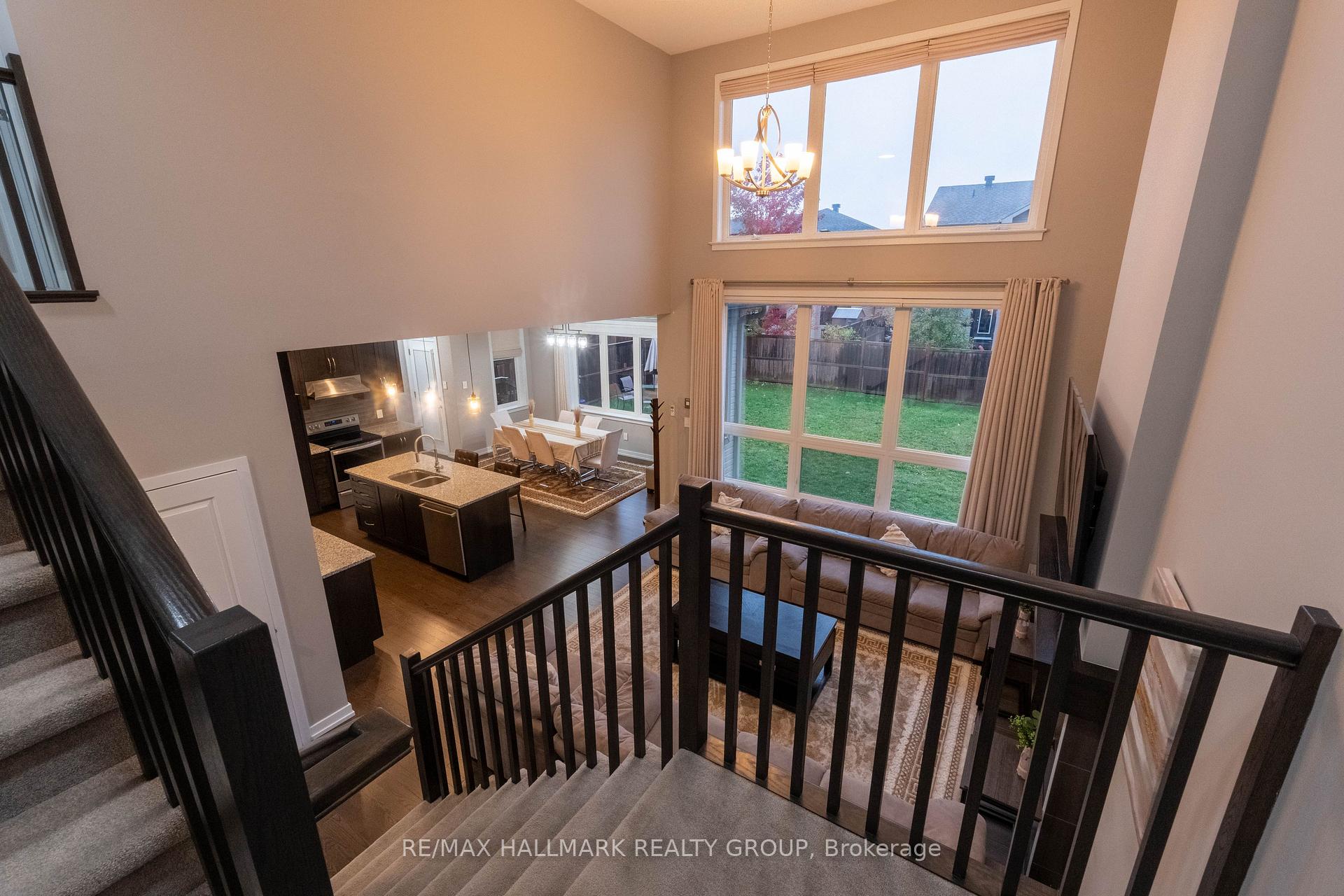 Photo 14 of 305 Oxer Place S, Ottawa, Kanata - Emerald Meadows/Trailwest — HOMEH