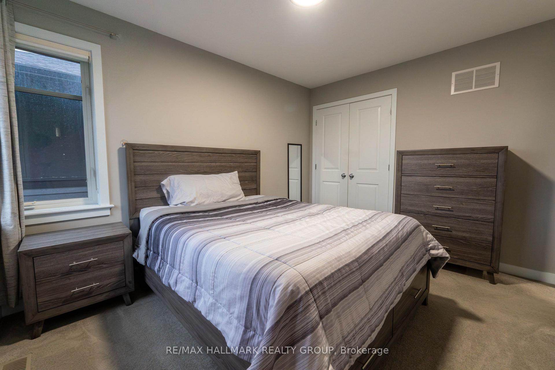 Photo 22 of 305 Oxer Place S, Ottawa, Kanata - Emerald Meadows/Trailwest — HOMEH