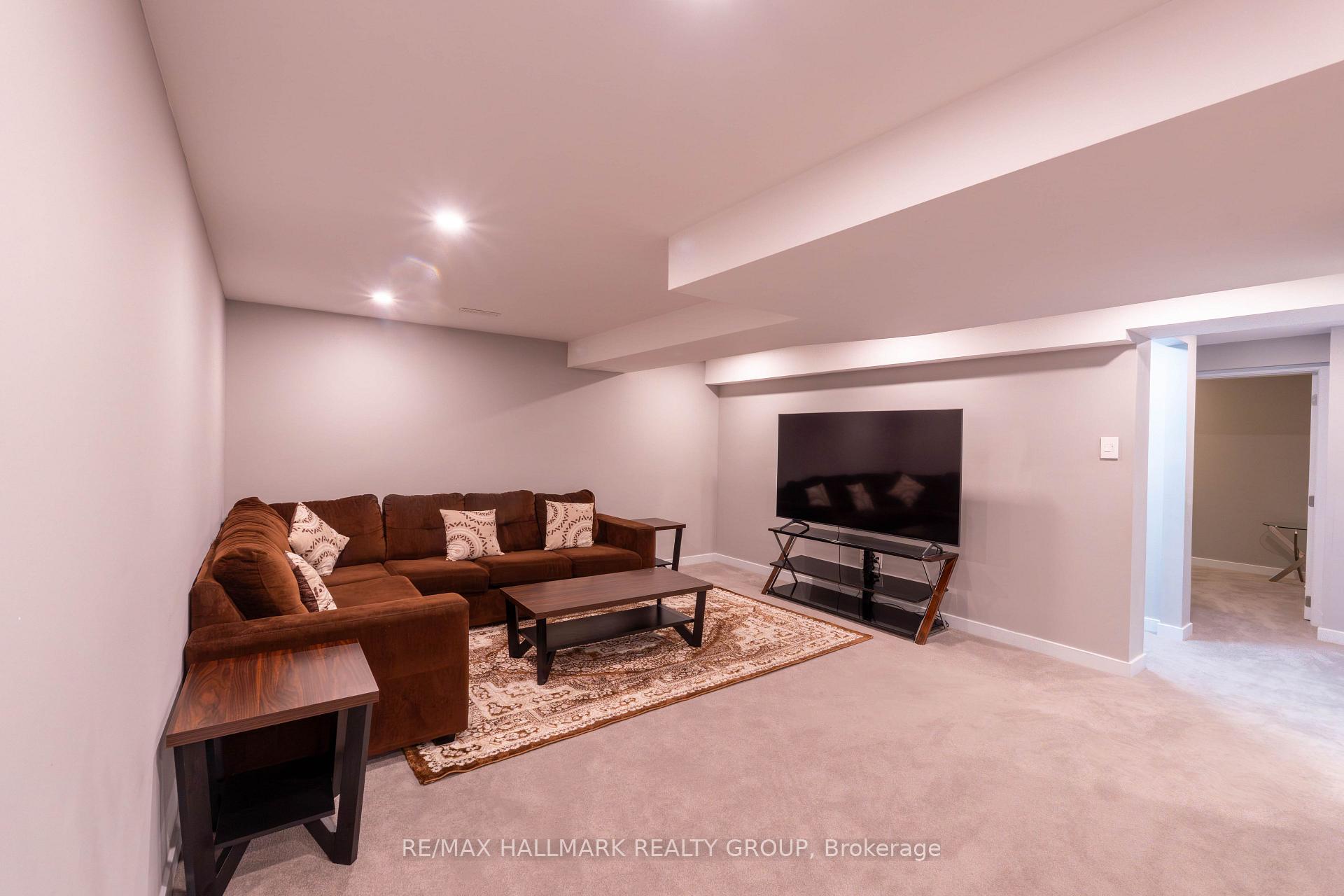 Photo 31 of 305 Oxer Place S, Ottawa, Kanata - Emerald Meadows/Trailwest — HOMEH