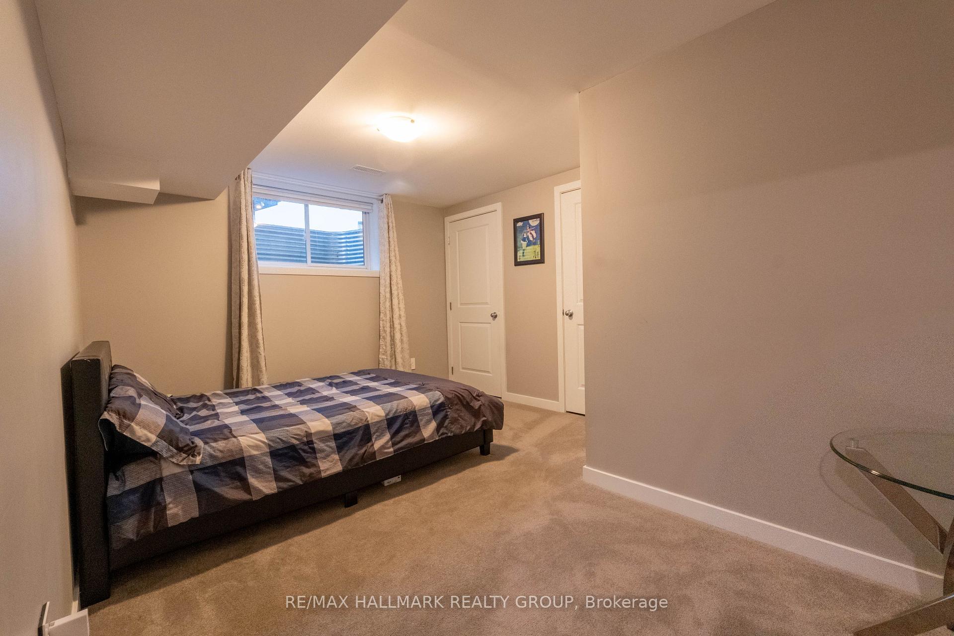 Photo 33 of 305 Oxer Place S, Ottawa, Kanata - Emerald Meadows/Trailwest — HOMEH