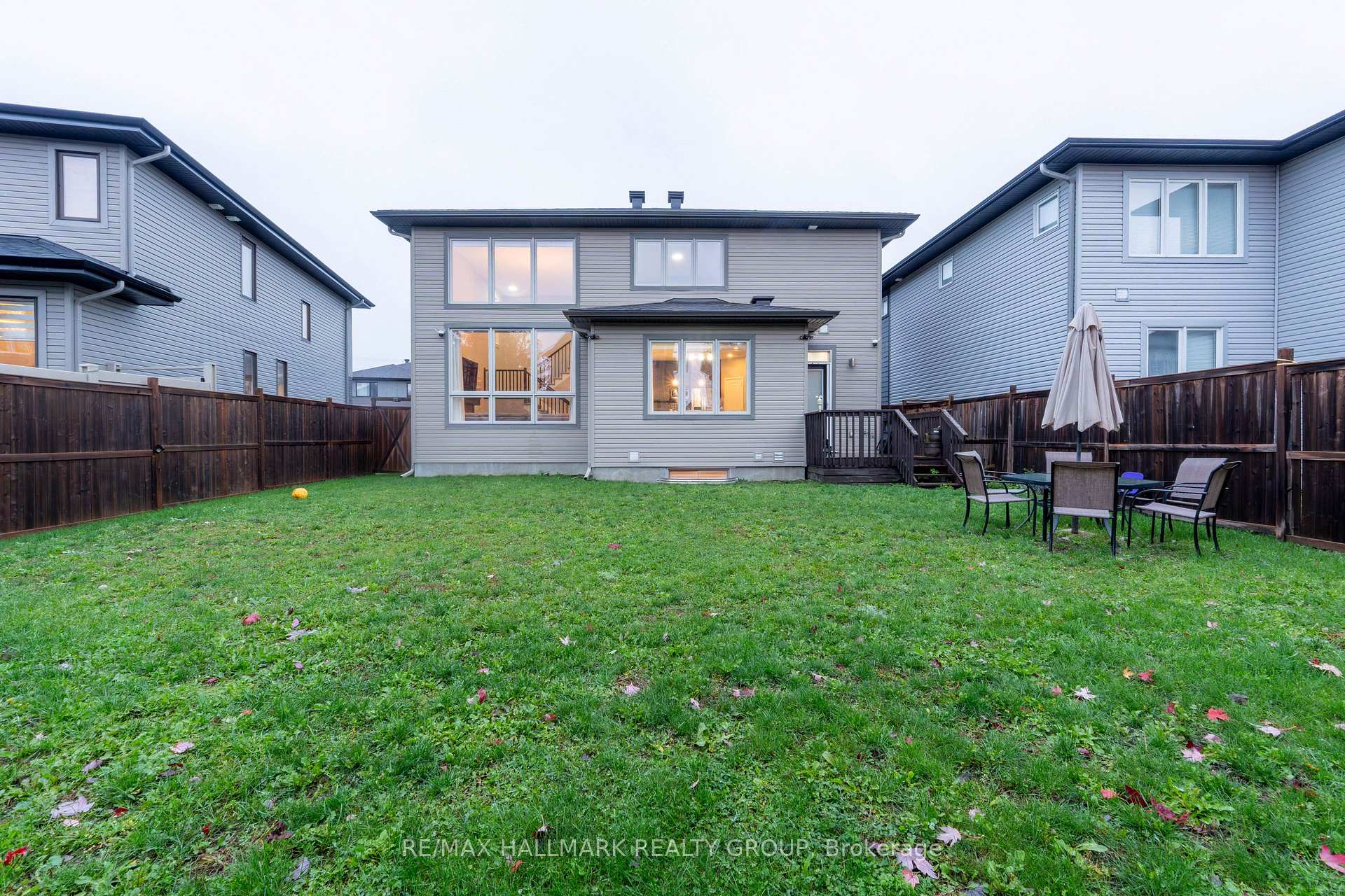 Photo 35 of 305 Oxer Place S, Ottawa, Kanata - Emerald Meadows/Trailwest — HOMEH