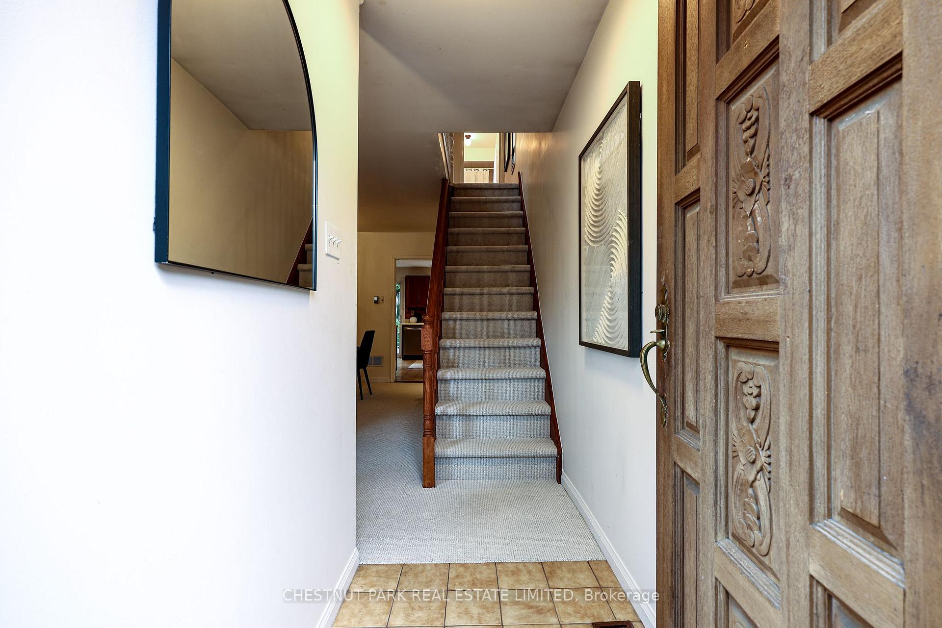 Photo 4 of 714 Merton Street, Toronto, Mount Pleasant East — HOMEH