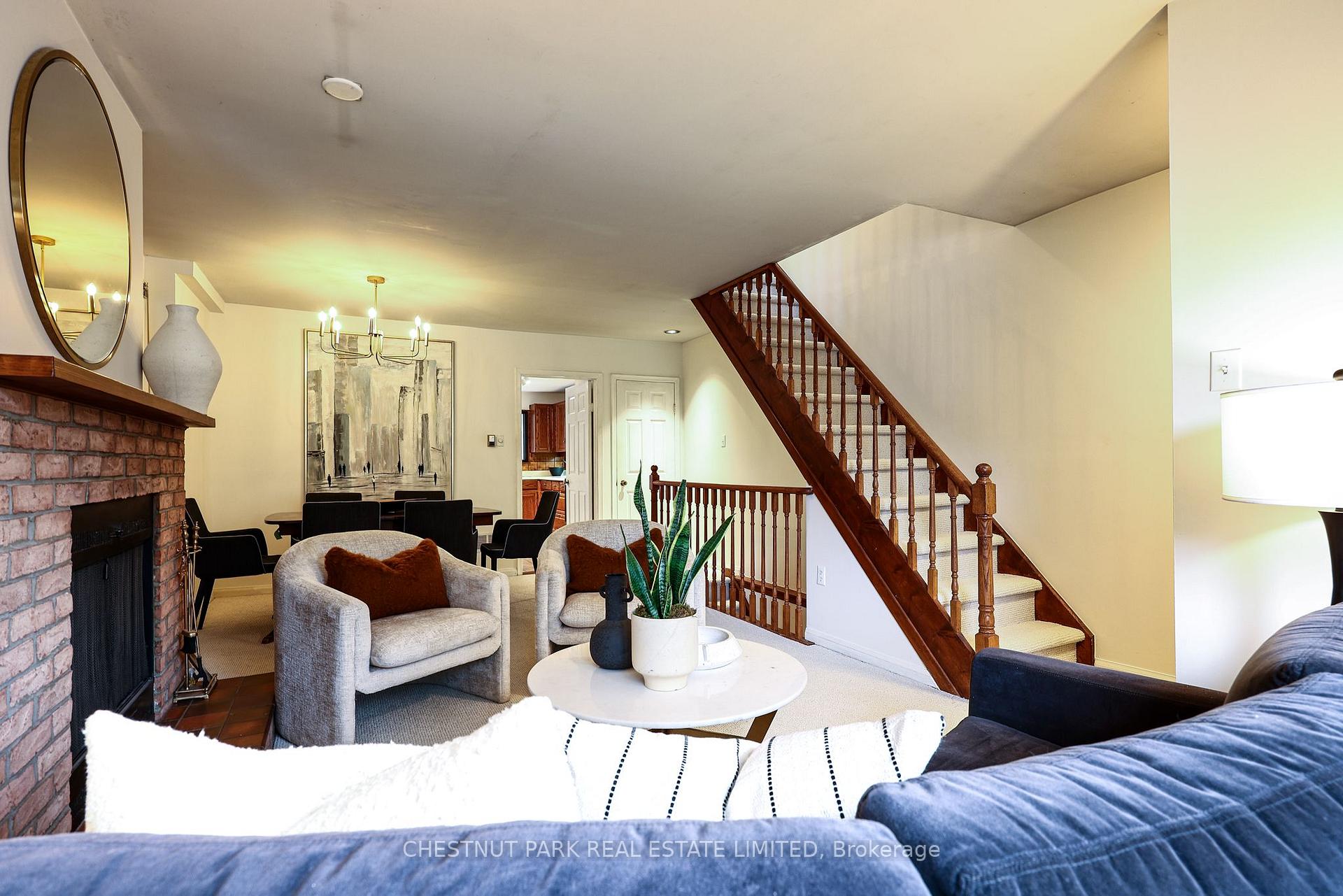 Photo 7 of 714 Merton Street, Toronto, Mount Pleasant East — HOMEH