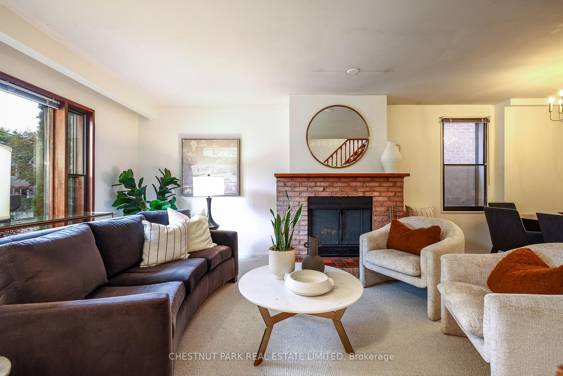 Photo 8 of 714 Merton Street, Toronto, Mount Pleasant East — HOMEH