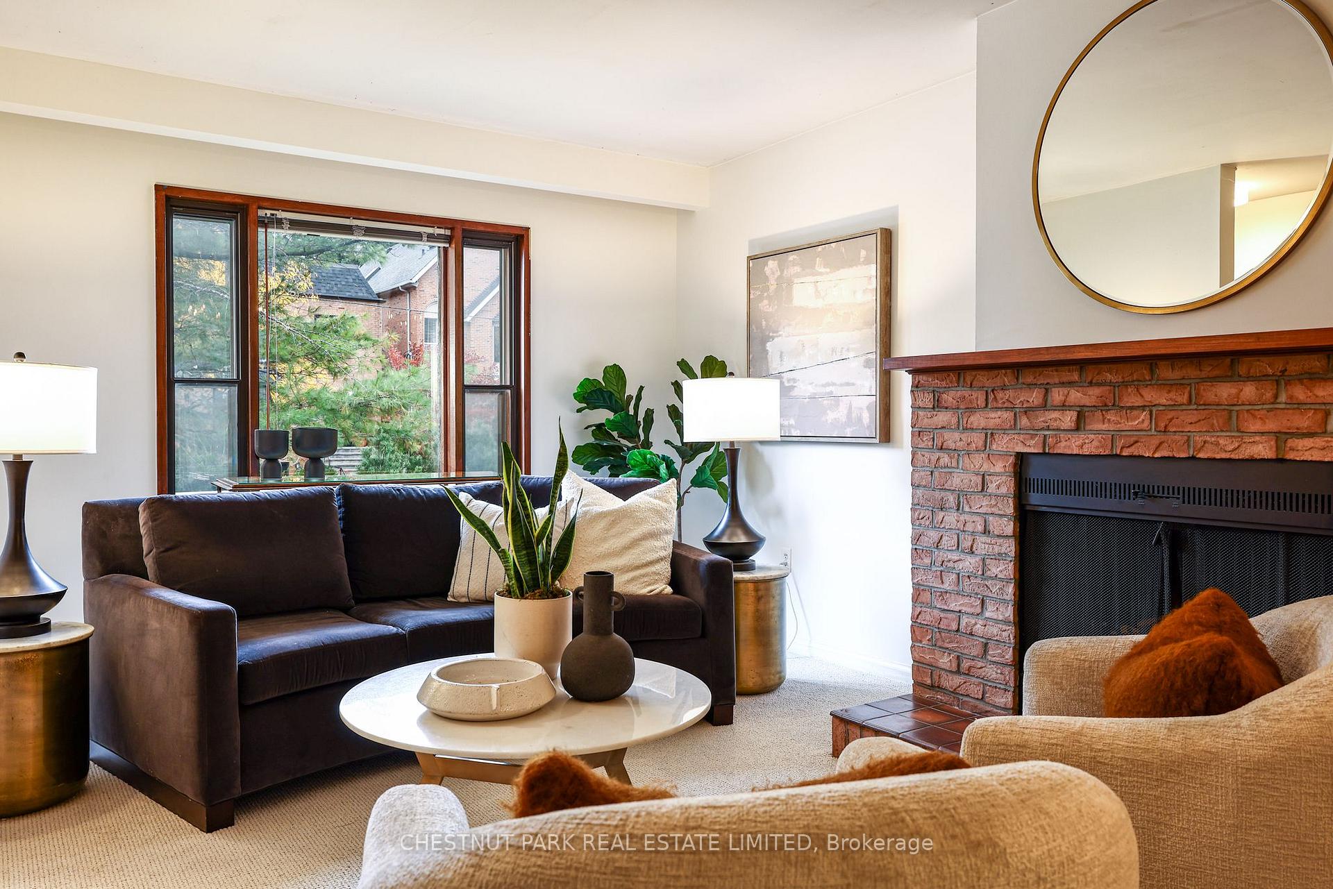 Photo 10 of 714 Merton Street, Toronto, Mount Pleasant East — HOMEH