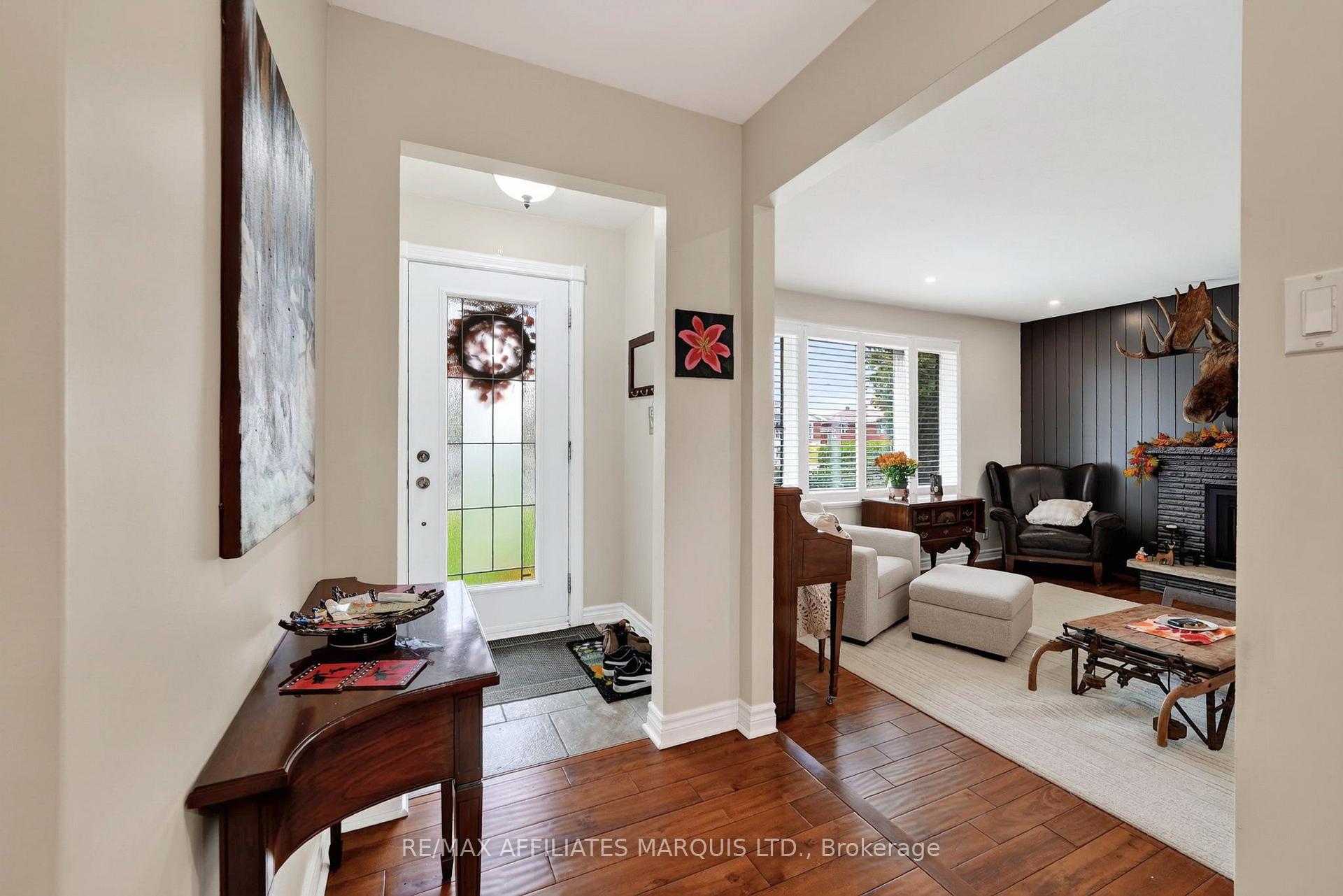 Photo 4 of 527 Blossom Park Drive, Cornwall, Cornwall — HOMEH