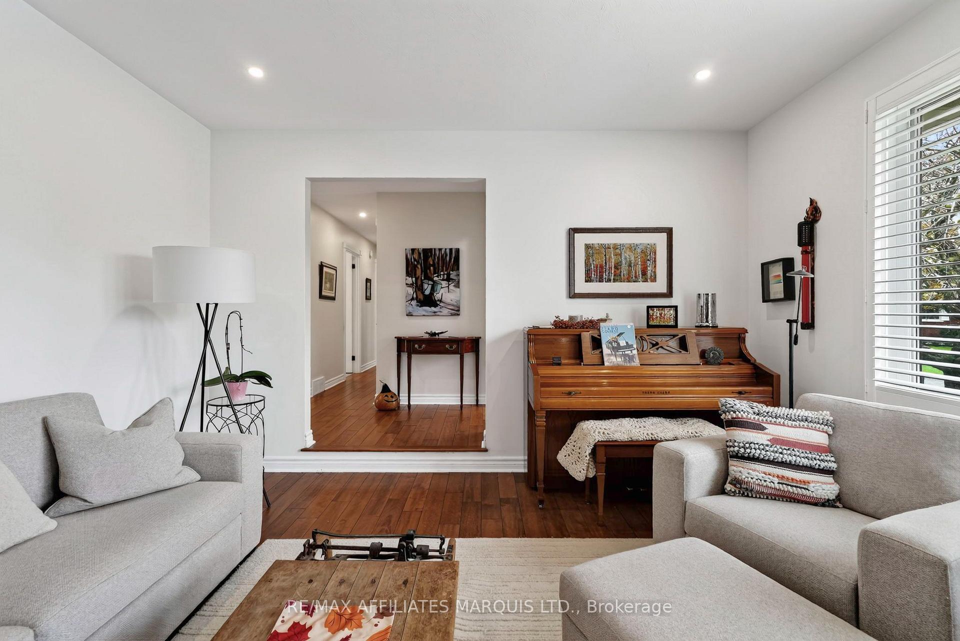 Photo 8 of 527 Blossom Park Drive, Cornwall, Cornwall — HOMEH