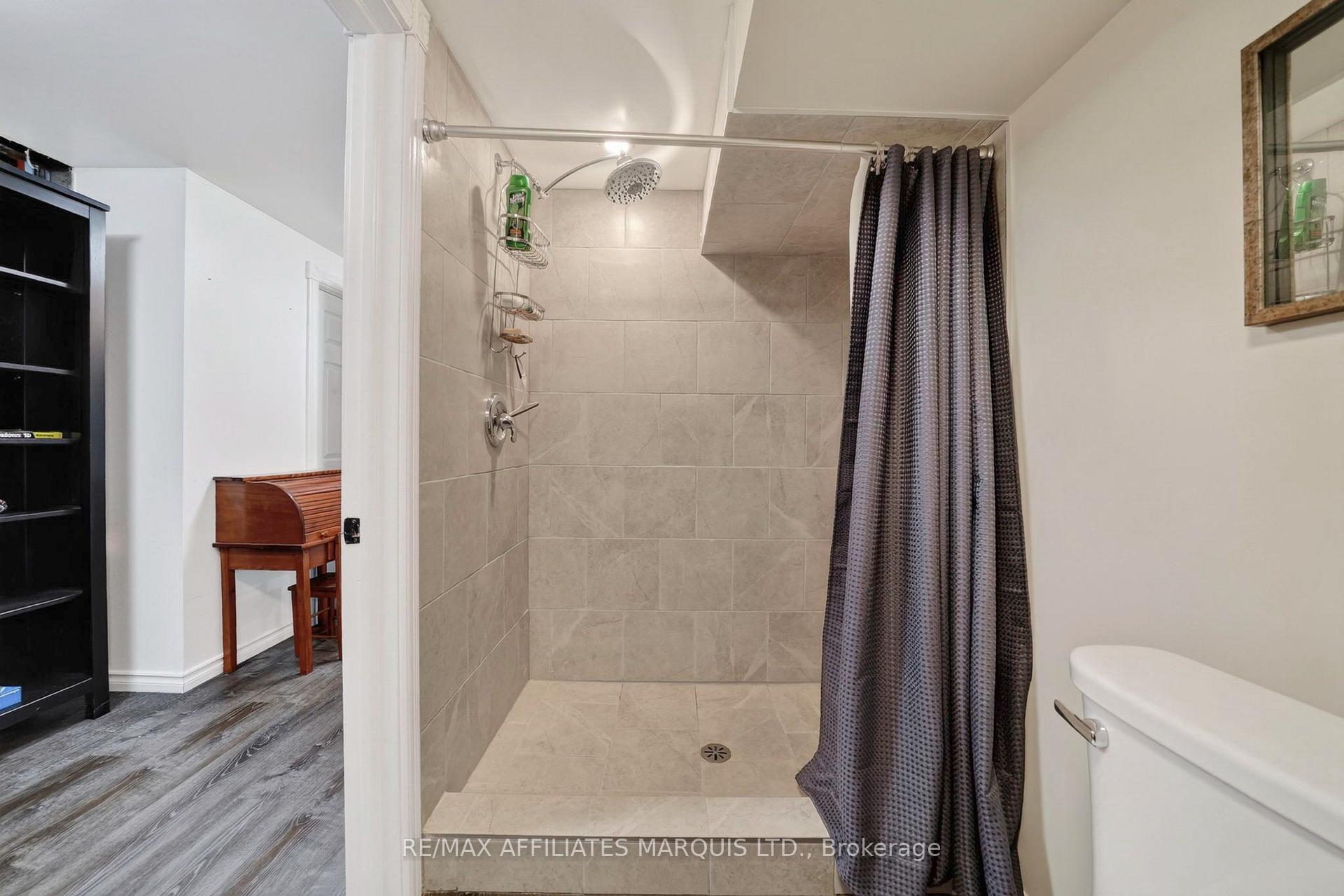 Photo 33 of 527 Blossom Park Drive, Cornwall, Cornwall — HOMEH