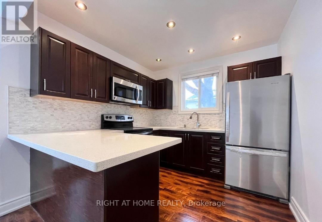 Photo of Unit Upper, 195 Taylor Mills Drive N