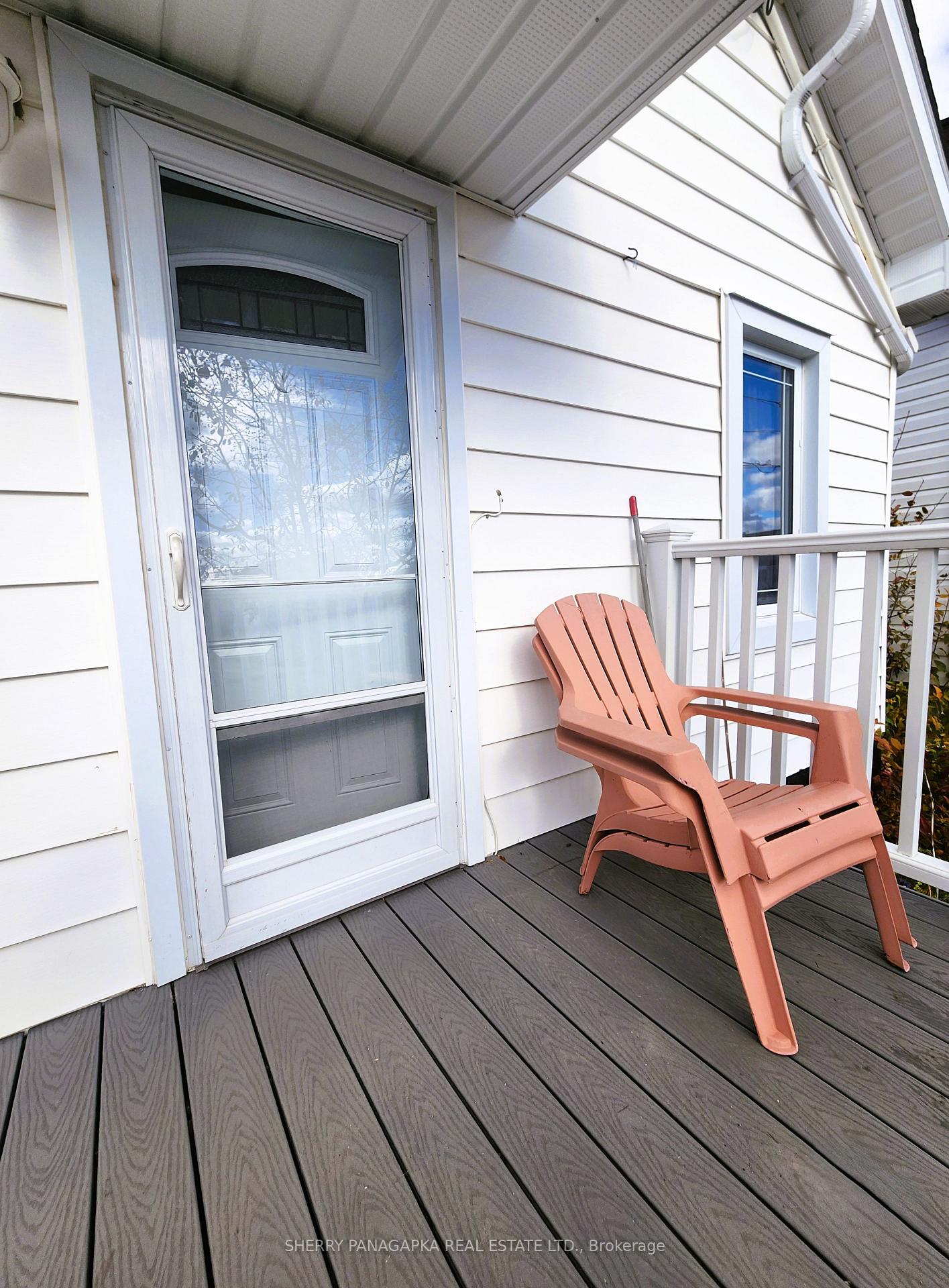 Photo 2 of 16 Taylor Avenue, Kirkland Lake — HOMEH