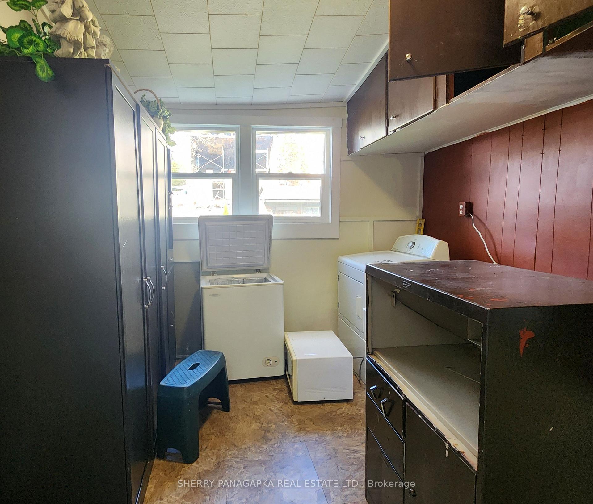 Photo 26 of 16 Taylor Avenue, Kirkland Lake — HOMEH