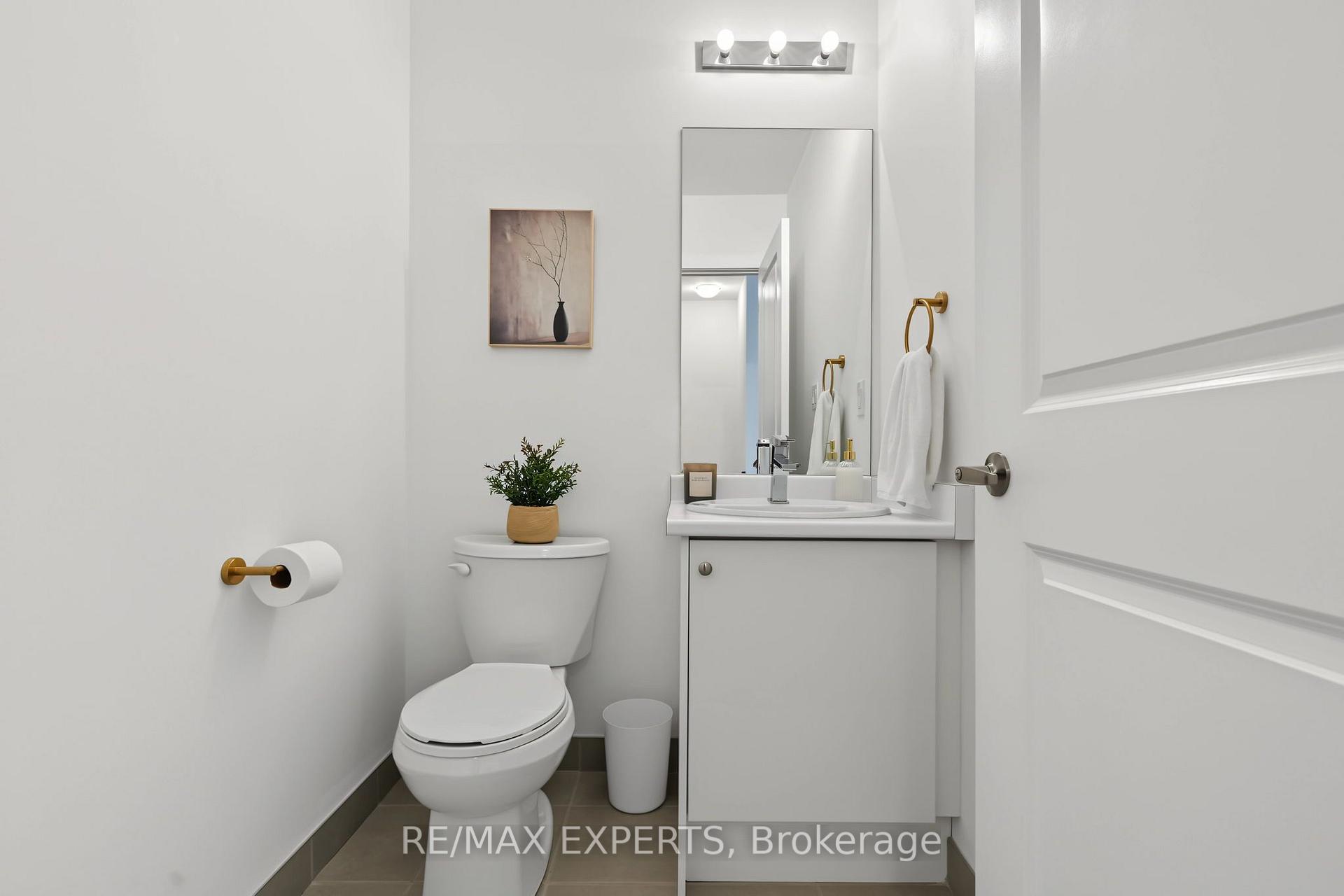 Photo 29 of 114 Covington Crescent, Whitchurch-Stouffville, Stouffville — HOMEH