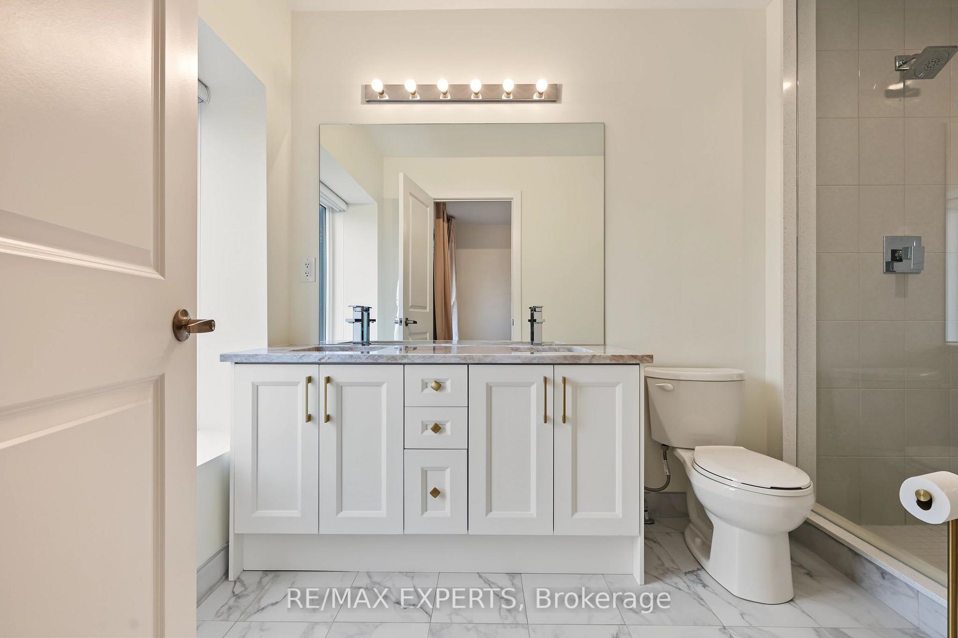 Photo 38 of 114 Covington Crescent, Whitchurch-Stouffville, Stouffville — HOMEH
