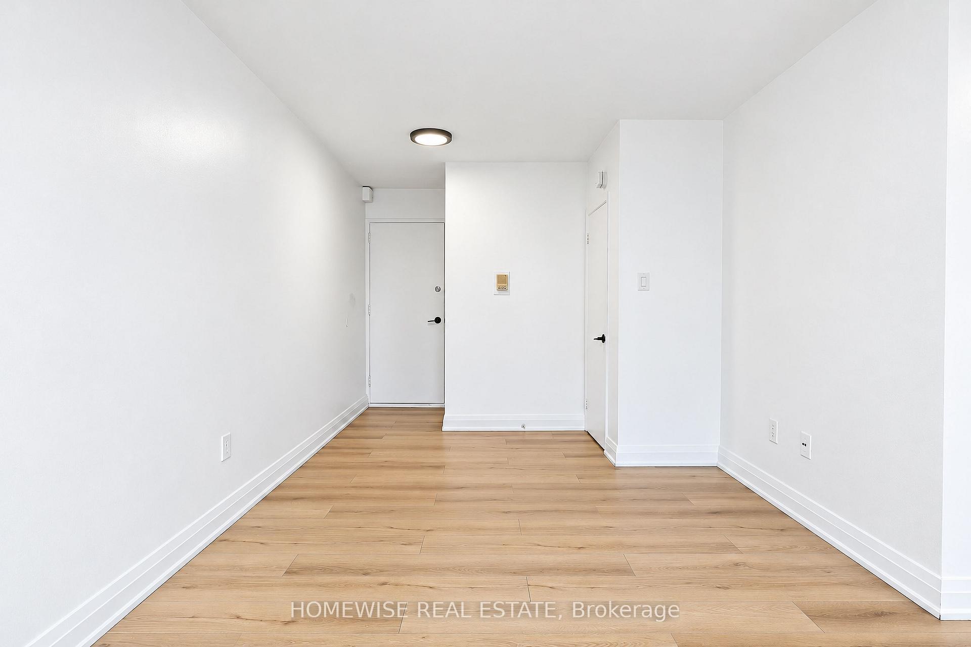 Photo 6 of Unit 8, 31 Sedgeley Drive, Etobicoke, Willowridge-Martingrove-Richview — HOMEH