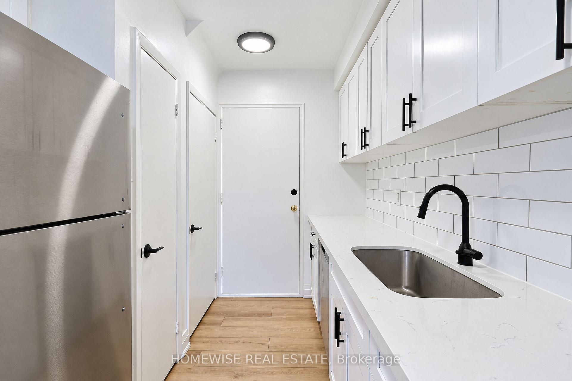 Photo 16 of Unit 8, 31 Sedgeley Drive, Etobicoke, Willowridge-Martingrove-Richview — HOMEH