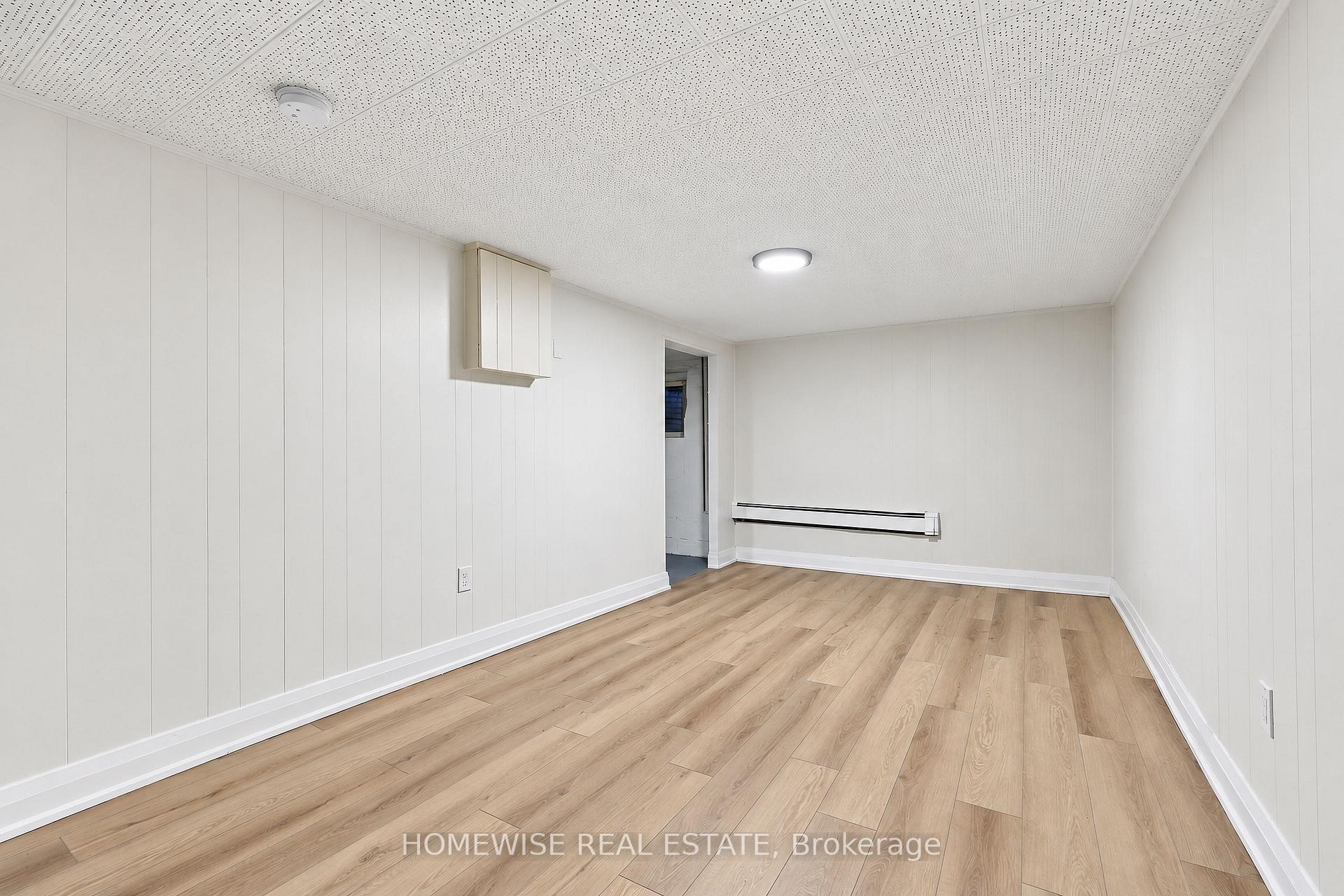 Photo 27 of Unit 8, 31 Sedgeley Drive, Etobicoke, Willowridge-Martingrove-Richview — HOMEH