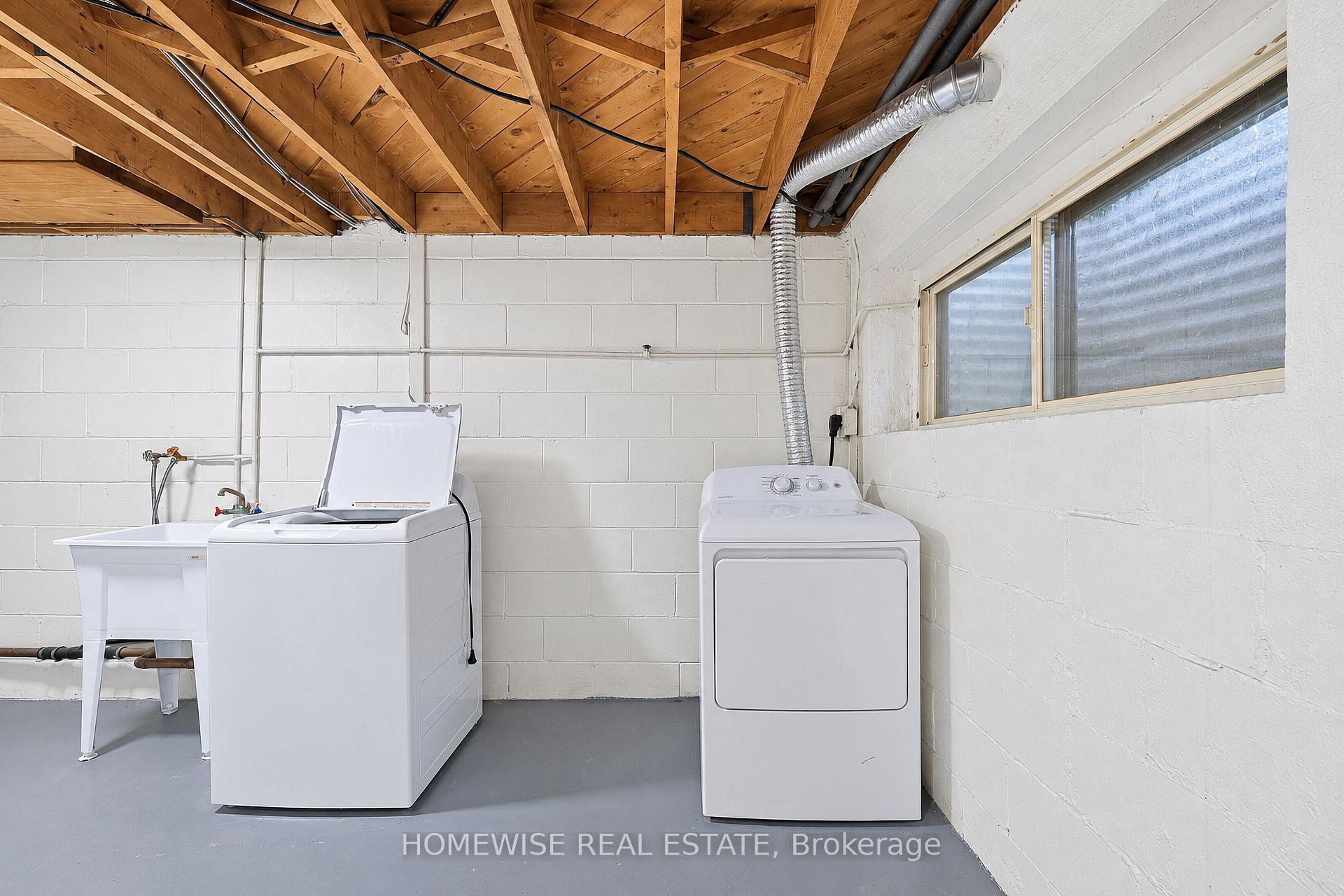 Photo 30 of Unit 8, 31 Sedgeley Drive, Etobicoke, Willowridge-Martingrove-Richview — HOMEH