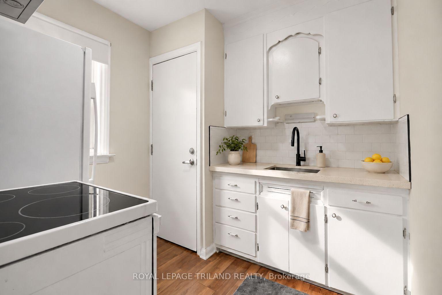 Photo 2 of Unit A, 1324 Brydges Street, London, East N — HOMEH
