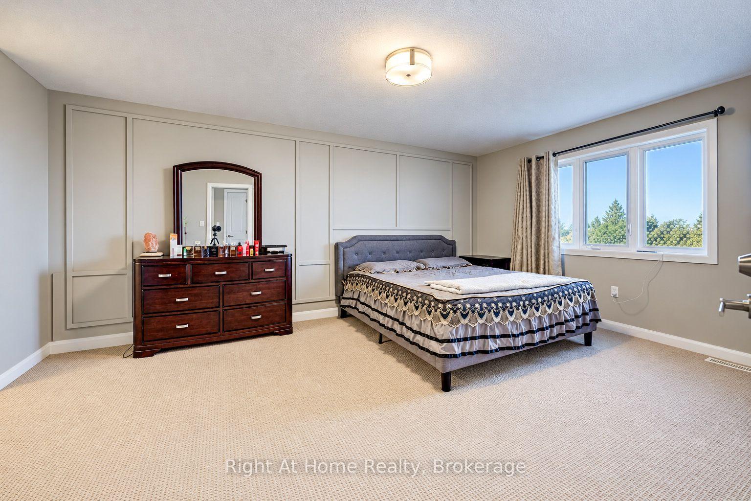Photo 23 of 4079 Thomas Street N, Lincoln, Beamsville — HOMEH
