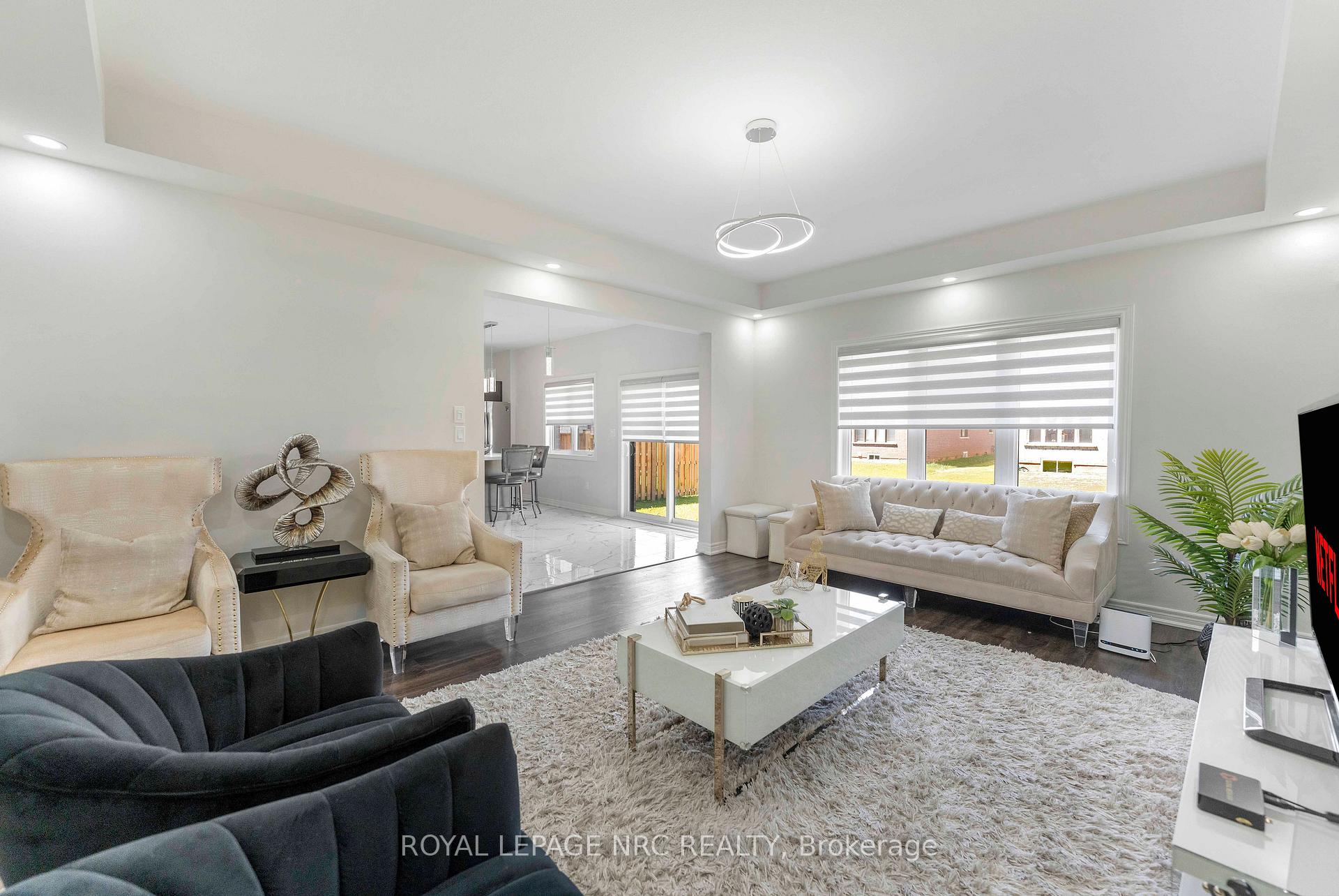 Photo 17 of 12 Swan Avenue, Pelham, Fonthill — HOMEH