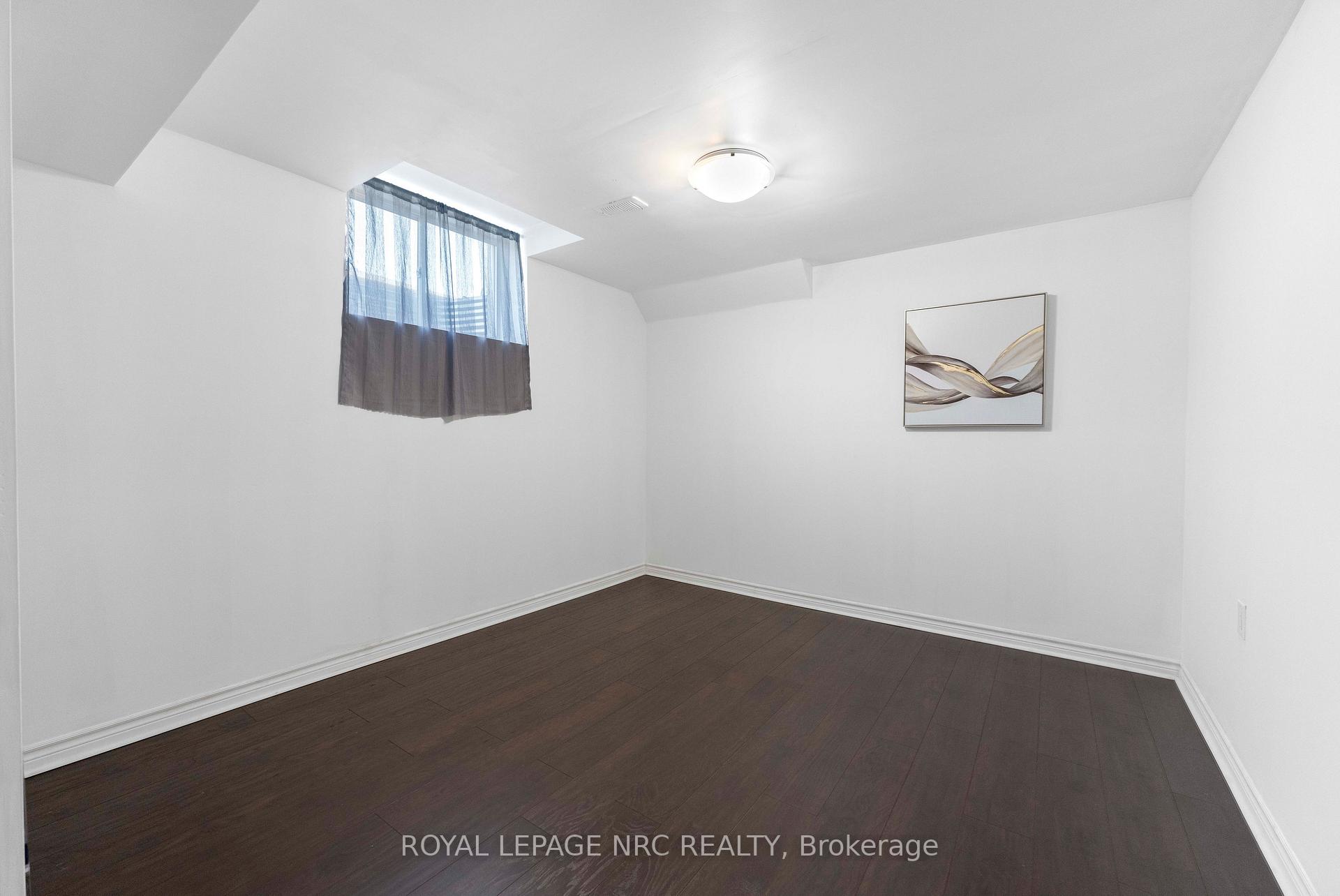 Photo 43 of 12 Swan Avenue, Pelham, Fonthill — HOMEH