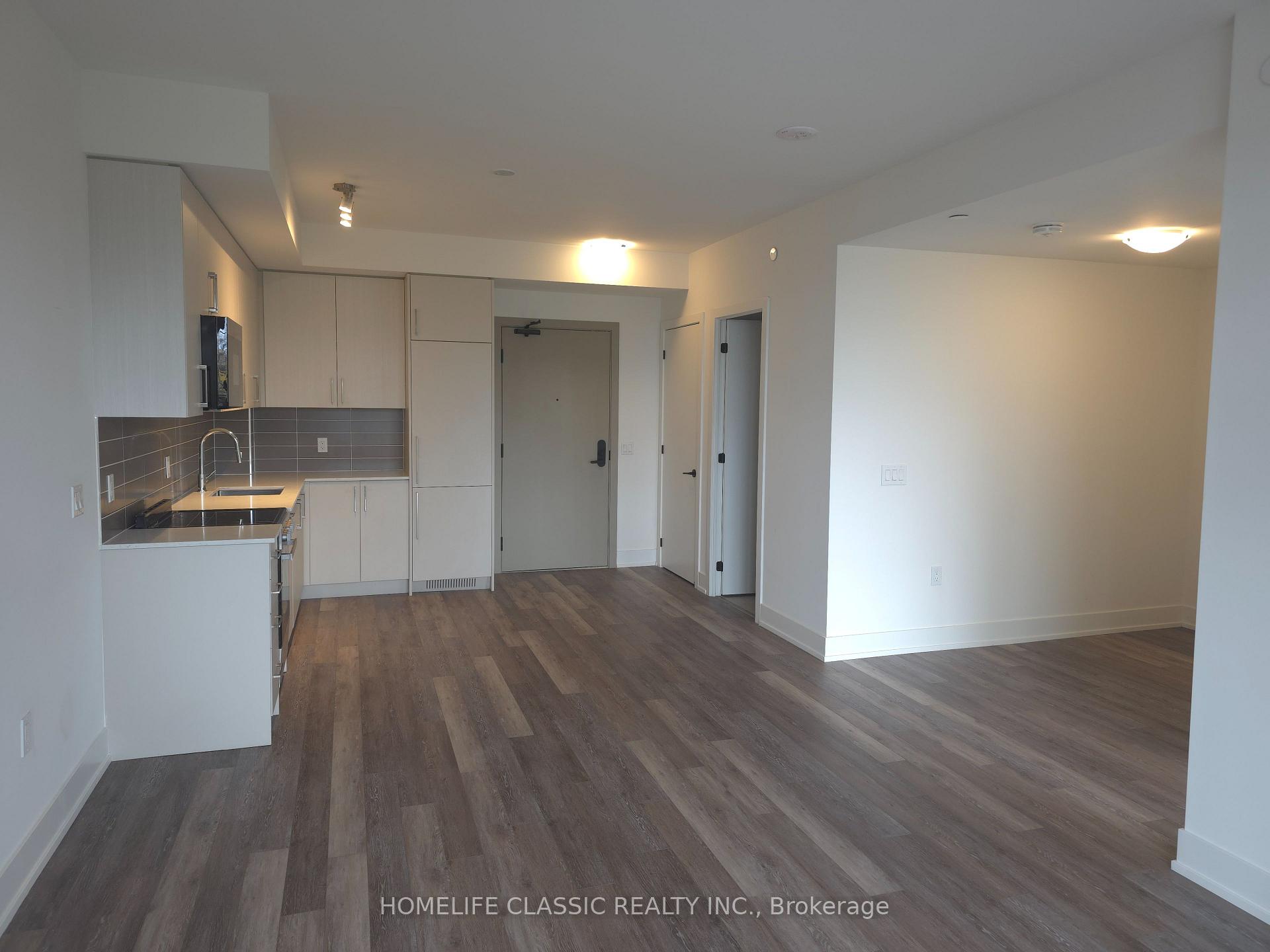 Photo 6 of Unit 419, 2075 King Road, King, King City — HOMEH