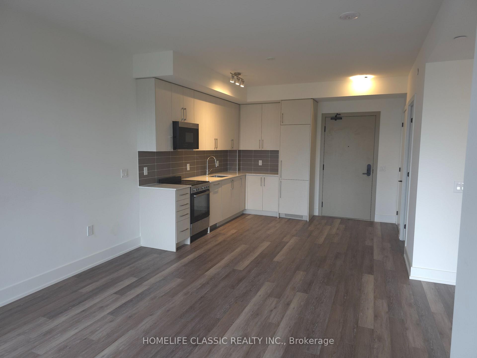 Photo 7 of Unit 419, 2075 King Road, King, King City — HOMEH