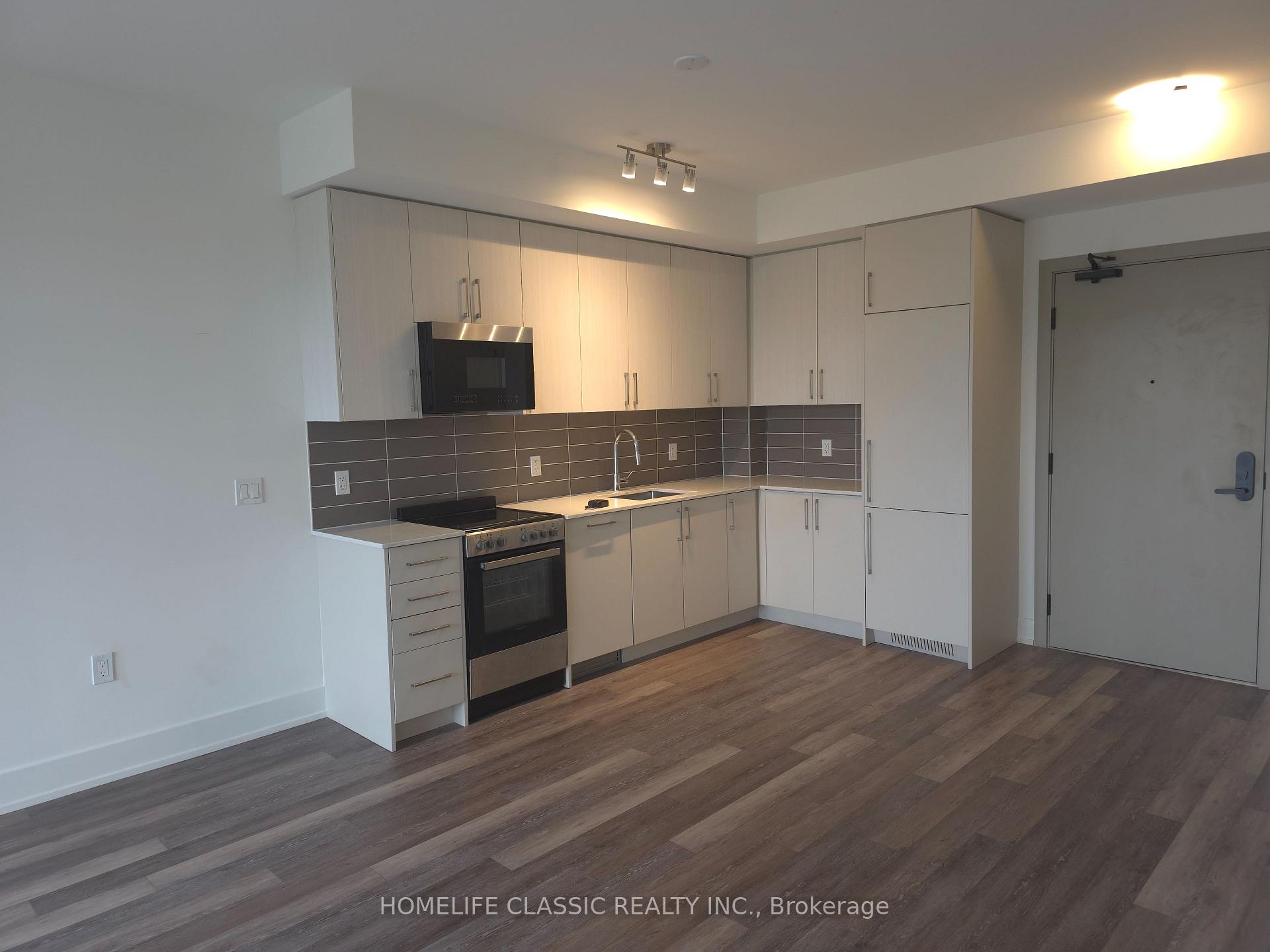 Photo 10 of Unit 419, 2075 King Road, King, King City — HOMEH