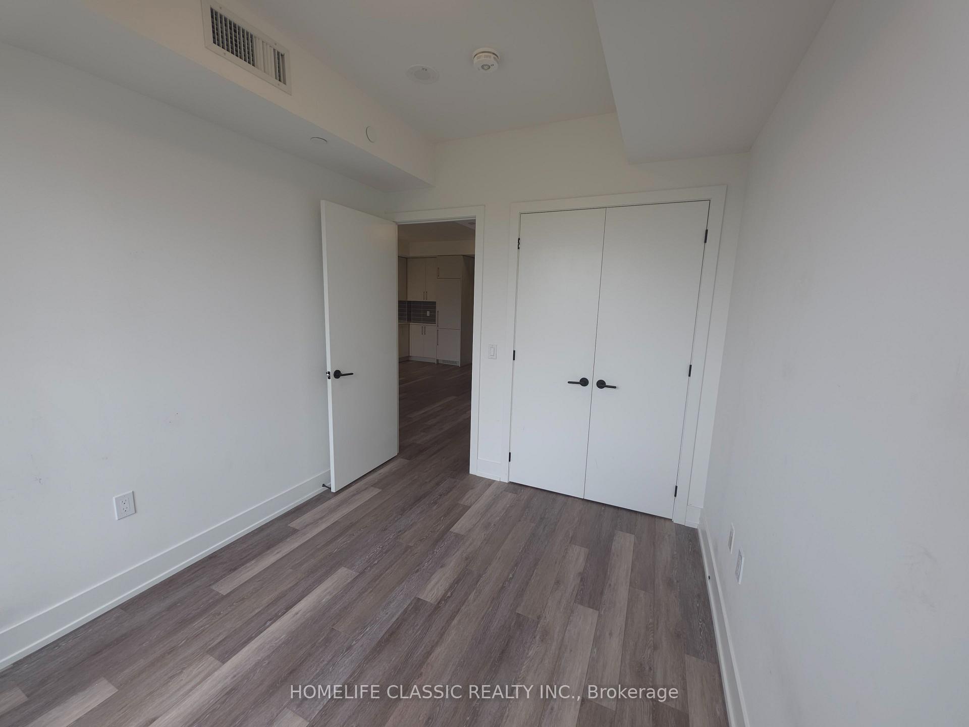 Photo 14 of Unit 419, 2075 King Road, King, King City — HOMEH