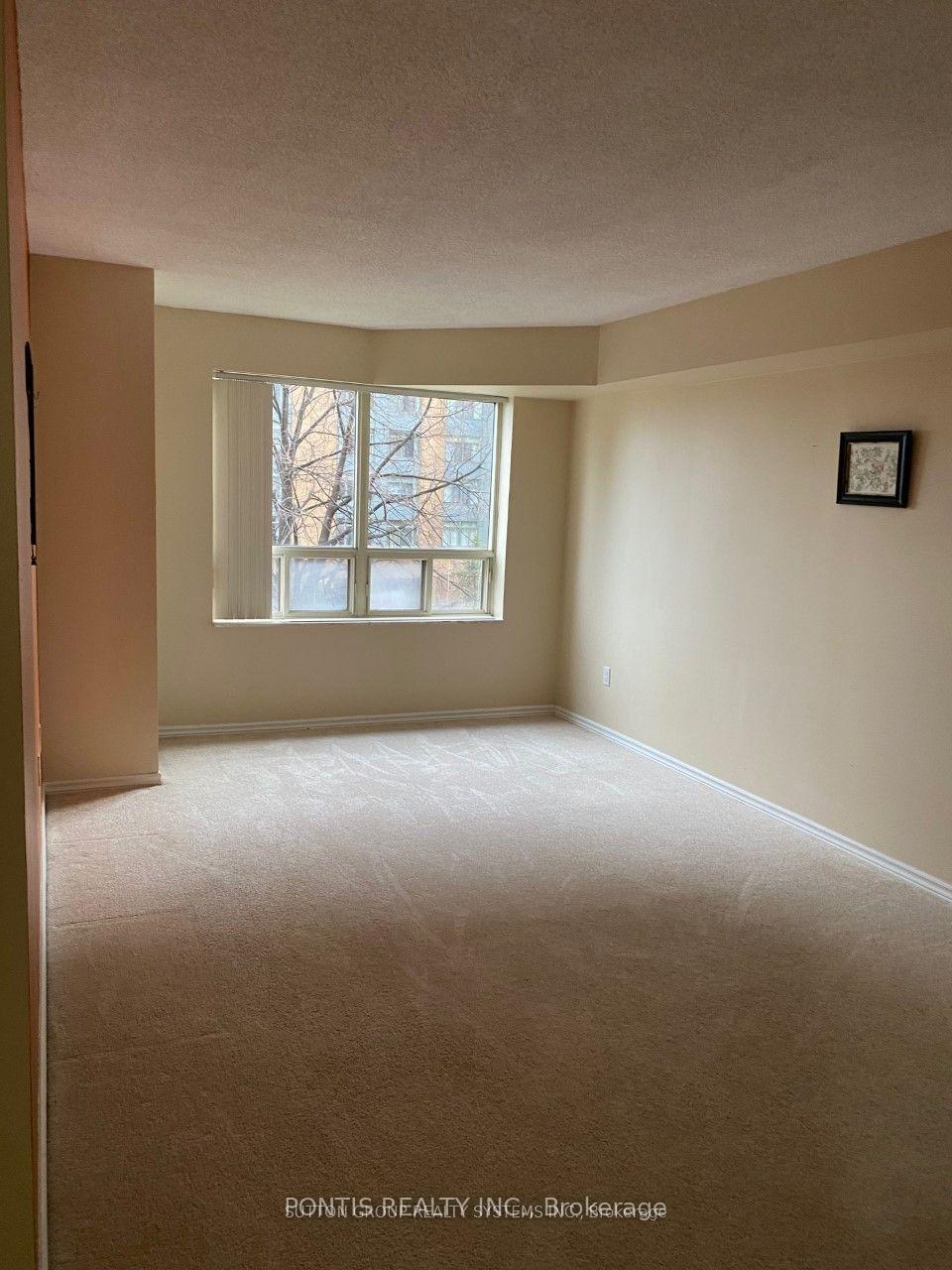 Photo 12 of Unit 310, 325 Webb Drive, Mississauga, City Centre — HOMEH