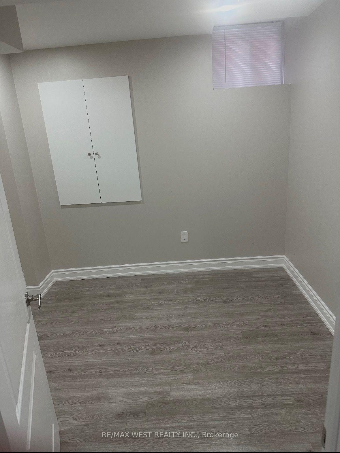 Photo 10 of 5 Bryony Road, Brampton, Northwest Brampton — HOMEH