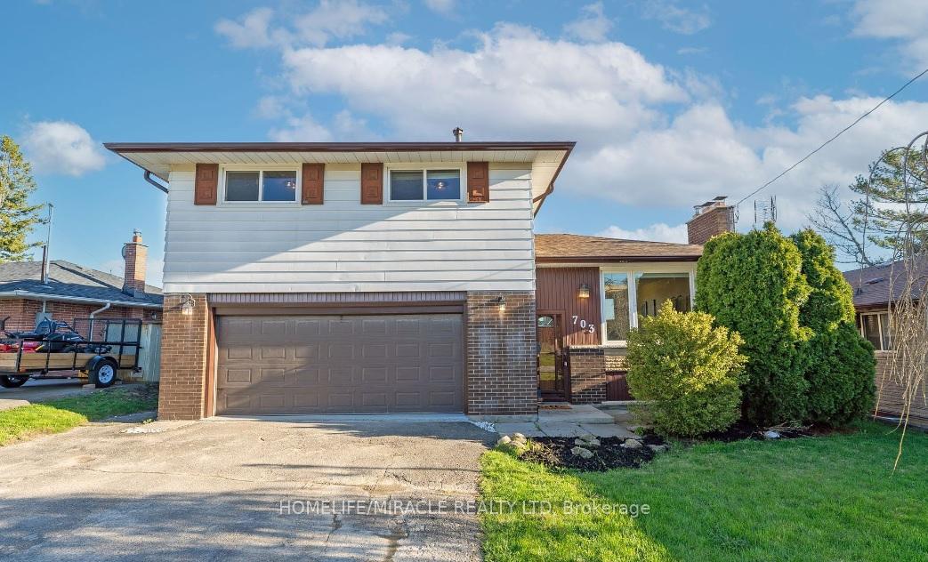 Photo of Unit BSMT, 703 Tennyson Avenue