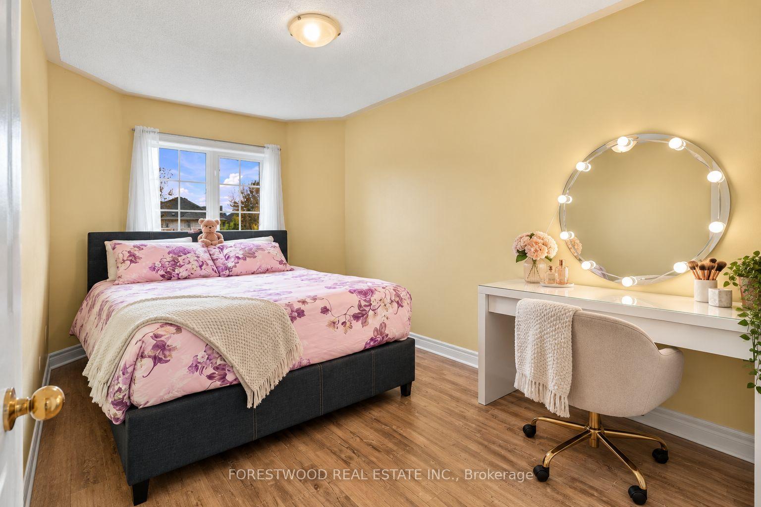 Photo 13 of 117 Checkerberry Crescent, Brampton, Sandringham-Wellington — HOMEH