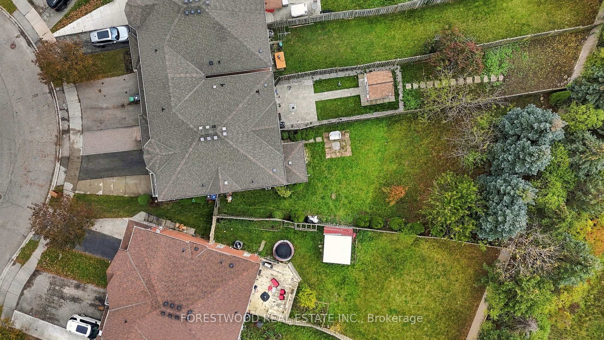 Photo 28 of 117 Checkerberry Crescent, Brampton, Sandringham-Wellington — HOMEH