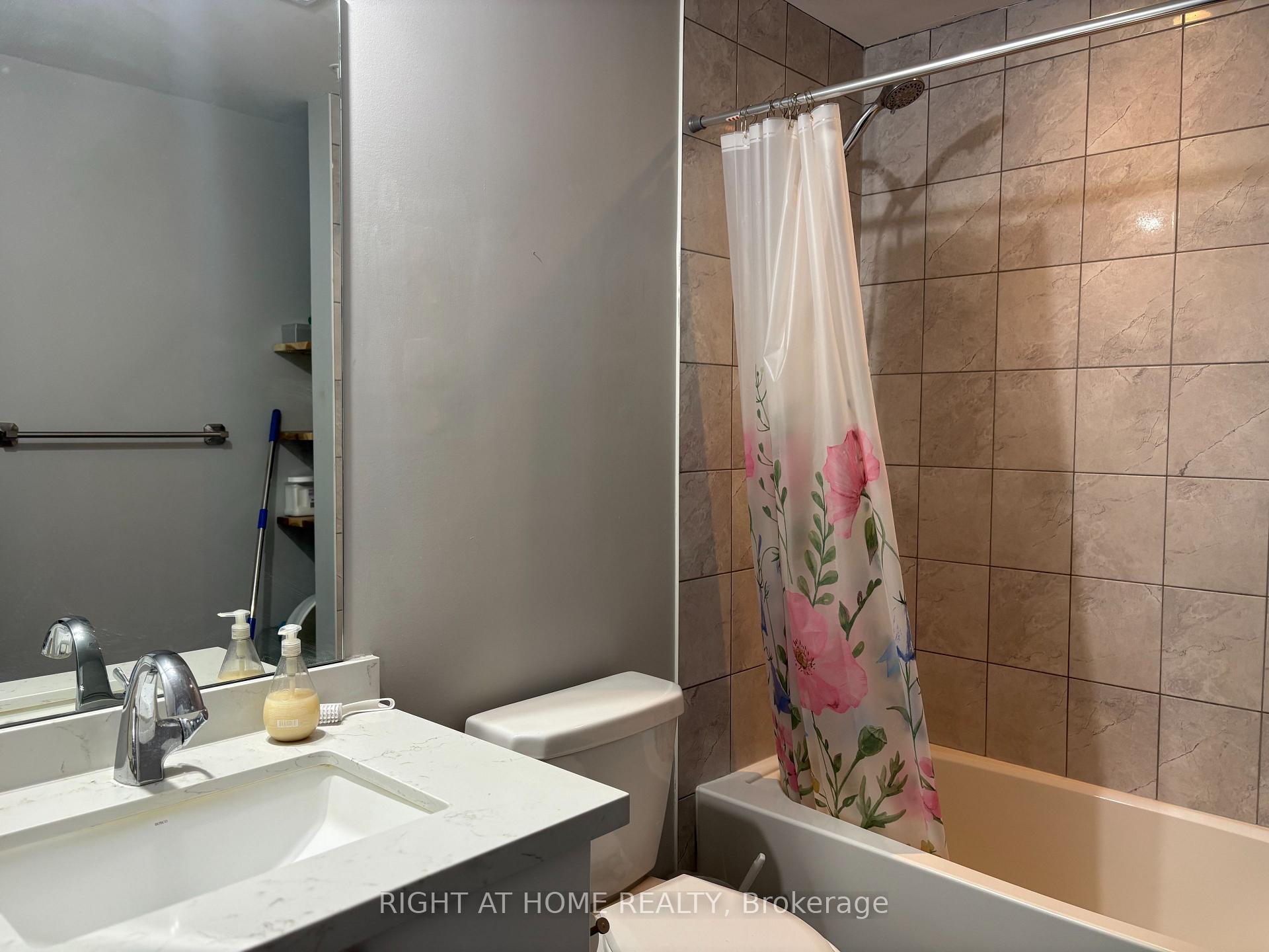 Photo 8 of Unit 305, 299 Cundles Road E, Barrie, Alliance — HOMEH