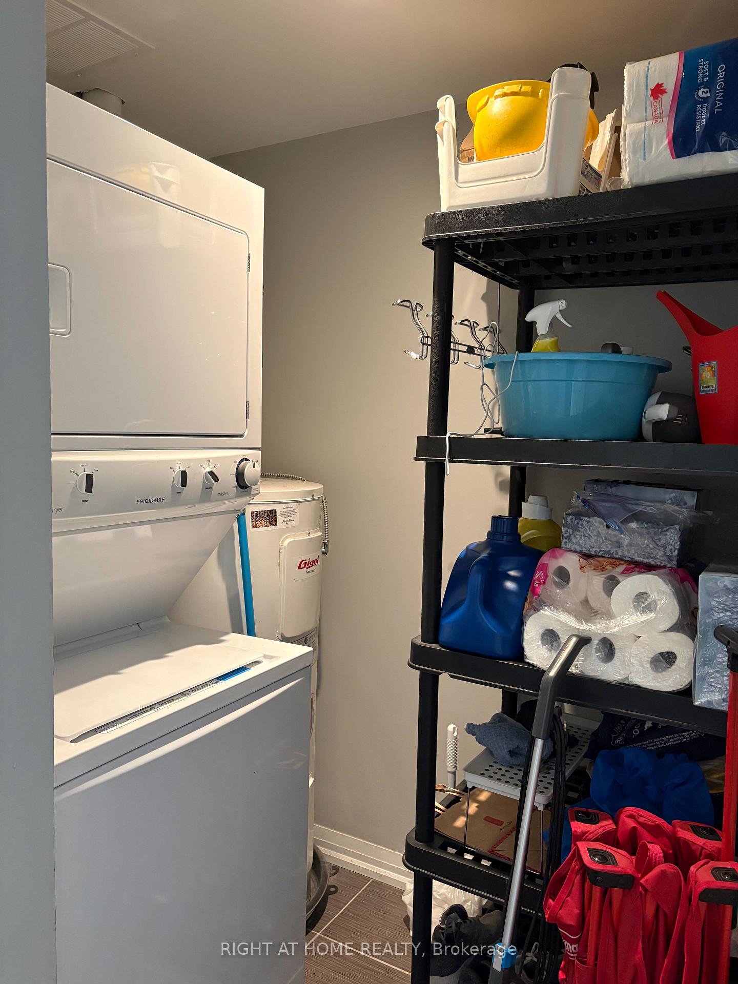 Photo 10 of Unit 305, 299 Cundles Road E, Barrie, Alliance — HOMEH