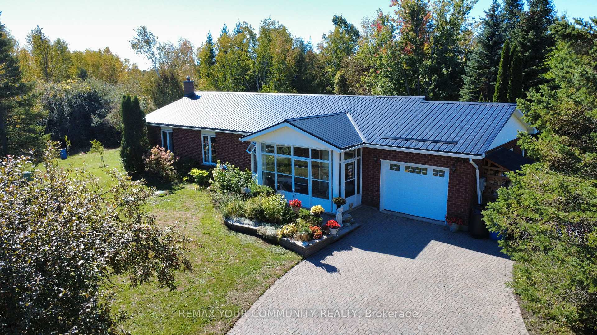 Photo of 747 Long Beach Road