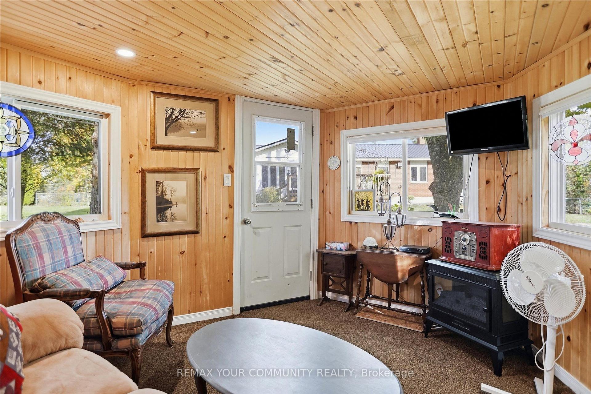 Photo 29 of 747 Long Beach Road, Kawartha Lakes, Fenelon — HOMEH