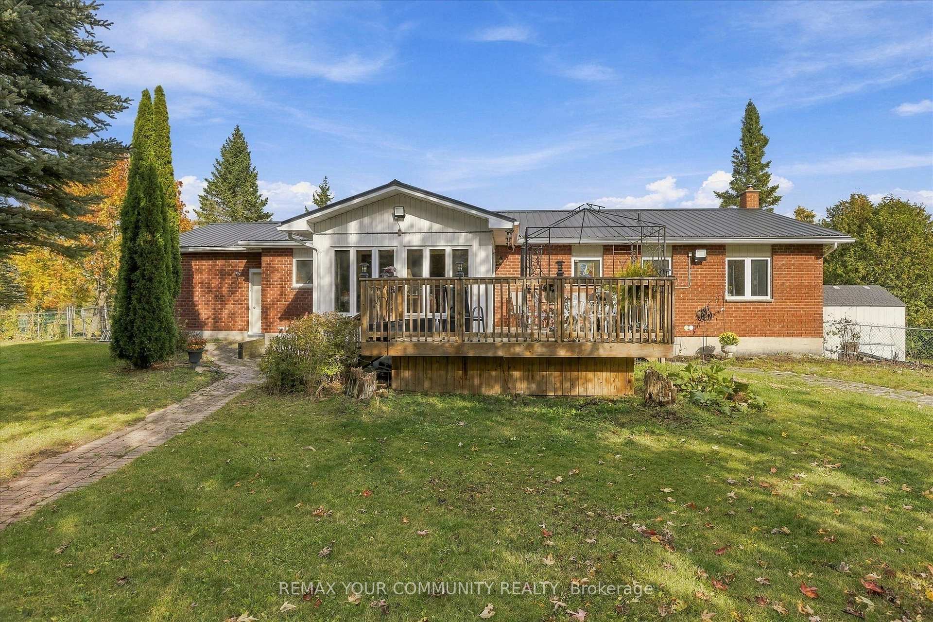 Photo 32 of 747 Long Beach Road, Kawartha Lakes, Fenelon — HOMEH