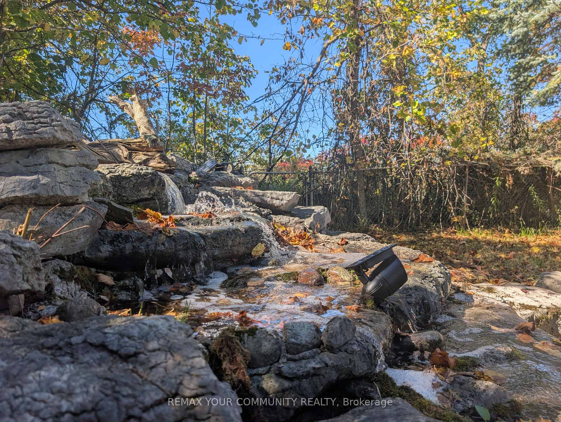 Photo 37 of 747 Long Beach Road, Kawartha Lakes, Fenelon — HOMEH