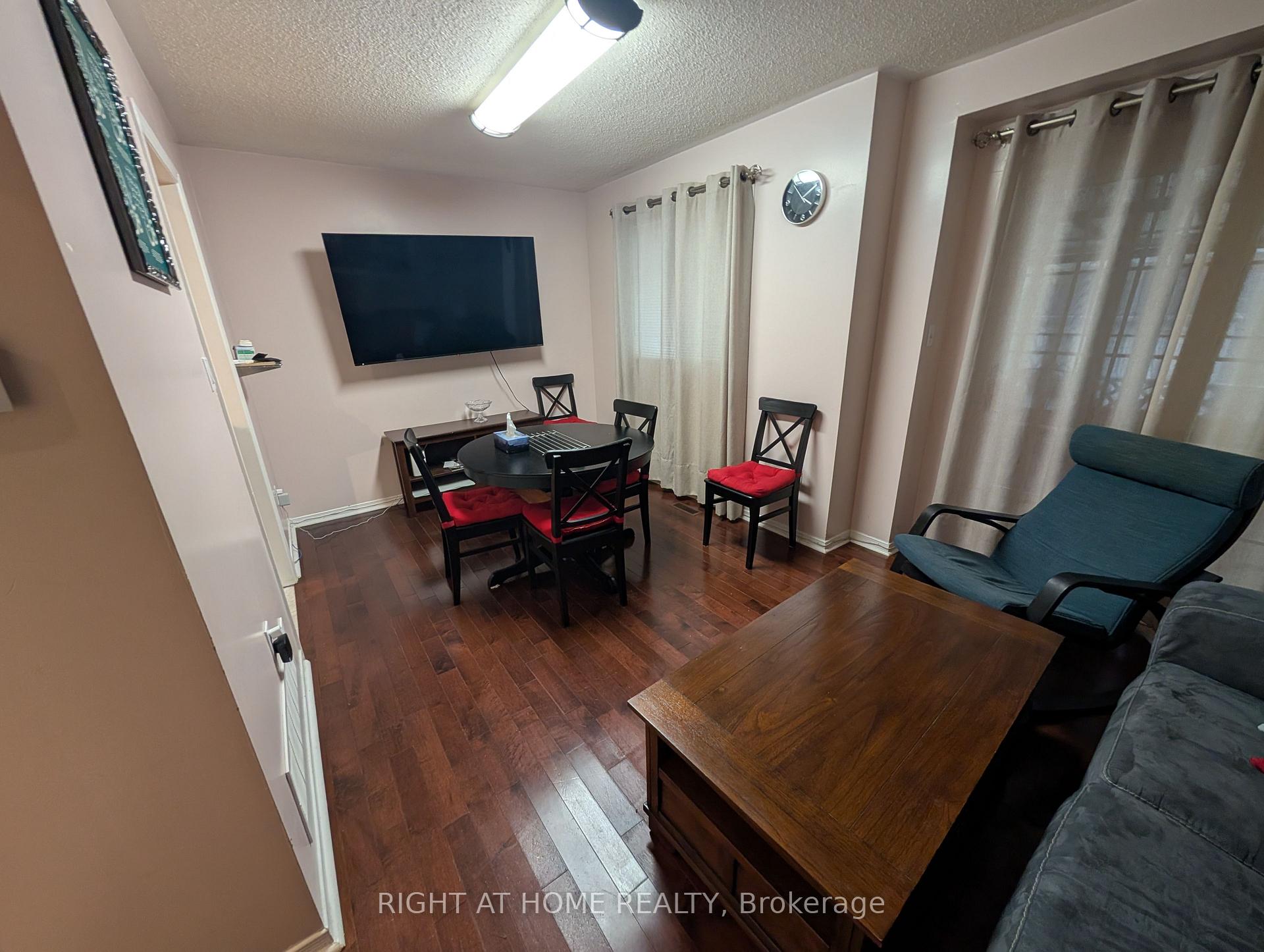 Photo 13 of Unit Upper, 3843 Densbury Drive, Mississauga, Lisgar — HOMEH