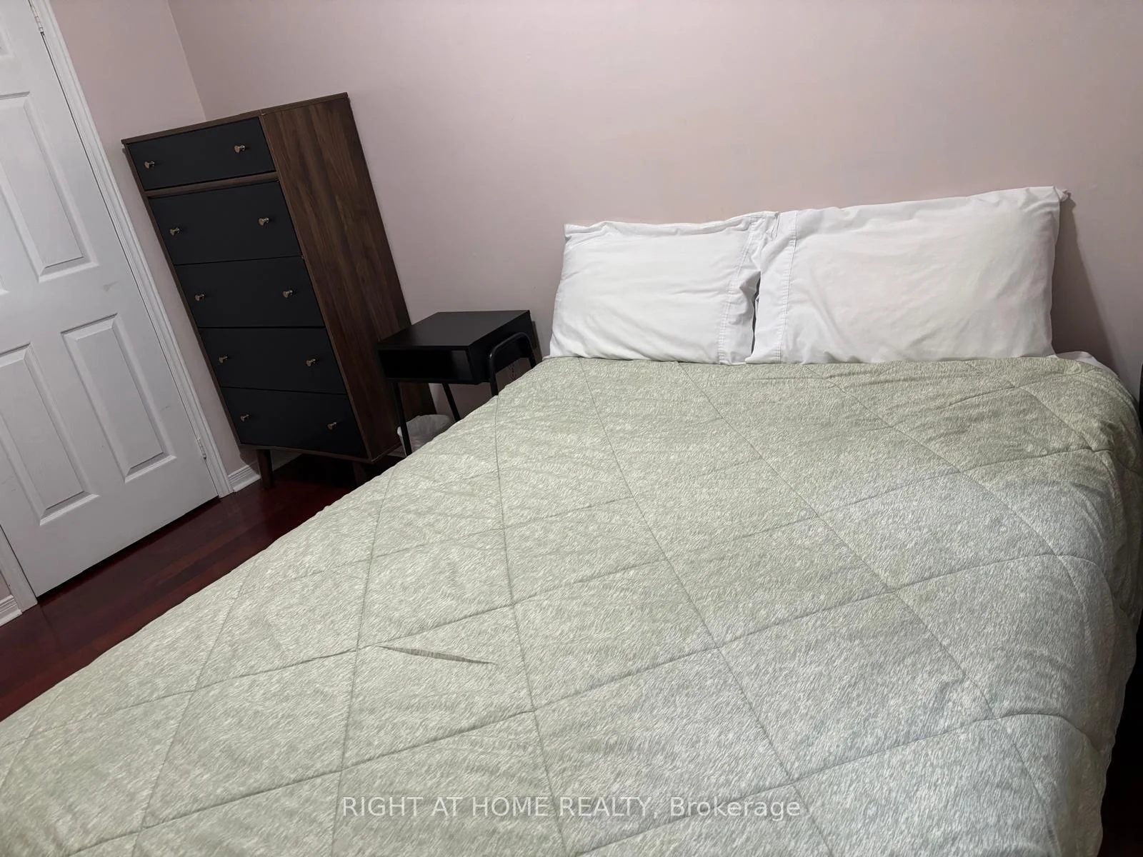 Photo 25 of Unit Upper, 3843 Densbury Drive, Mississauga, Lisgar — HOMEH